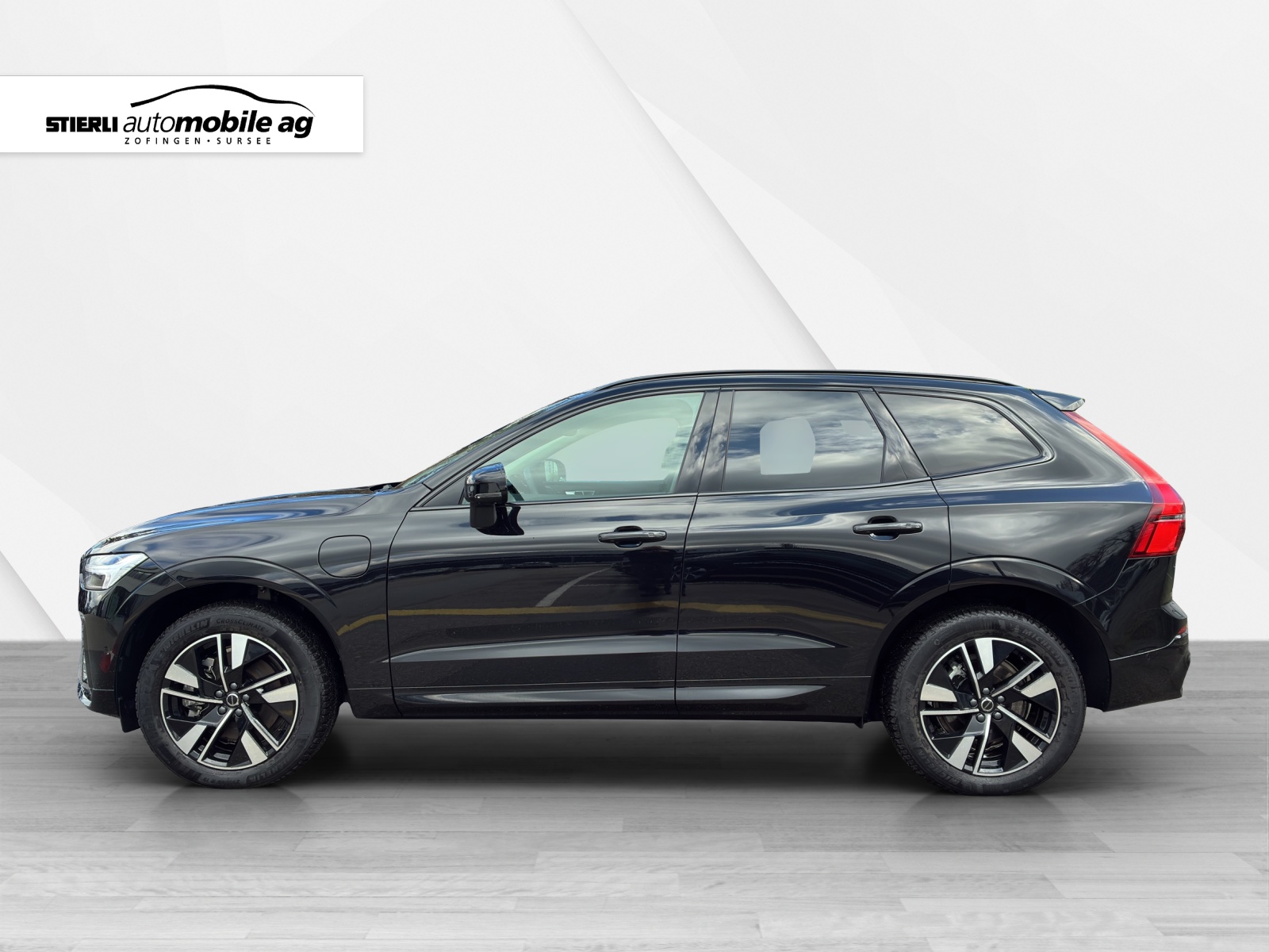 VOLVO XC60 2.0 T6 TE Plus Dark eAWD-image-7
