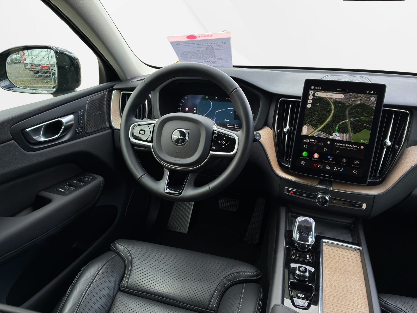 VOLVO XC60 2.0 T6 TE Plus Dark eAWD-image-10