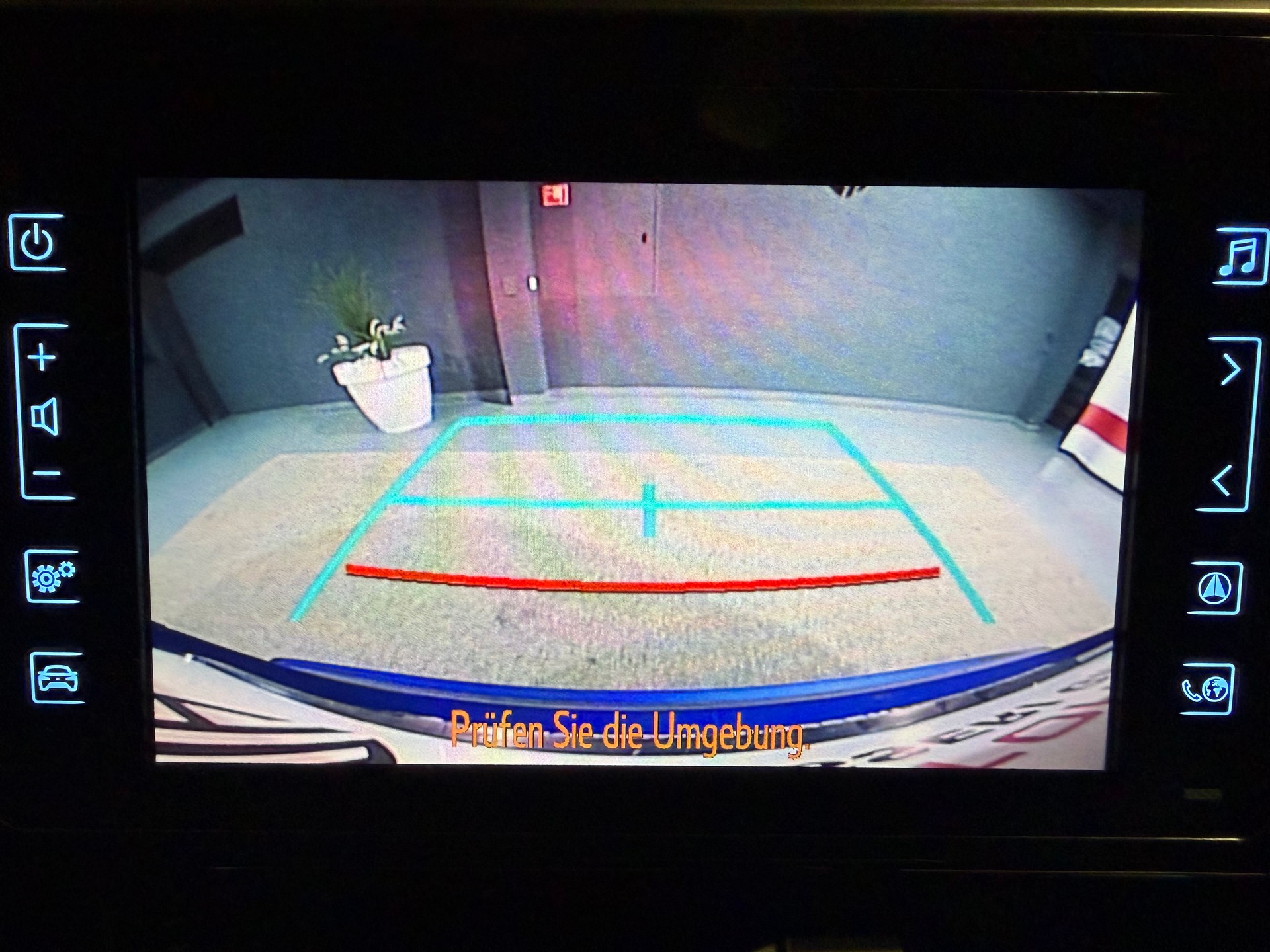 TOYOTA C-HR 1.8 HSD Comfort CVT-image-16