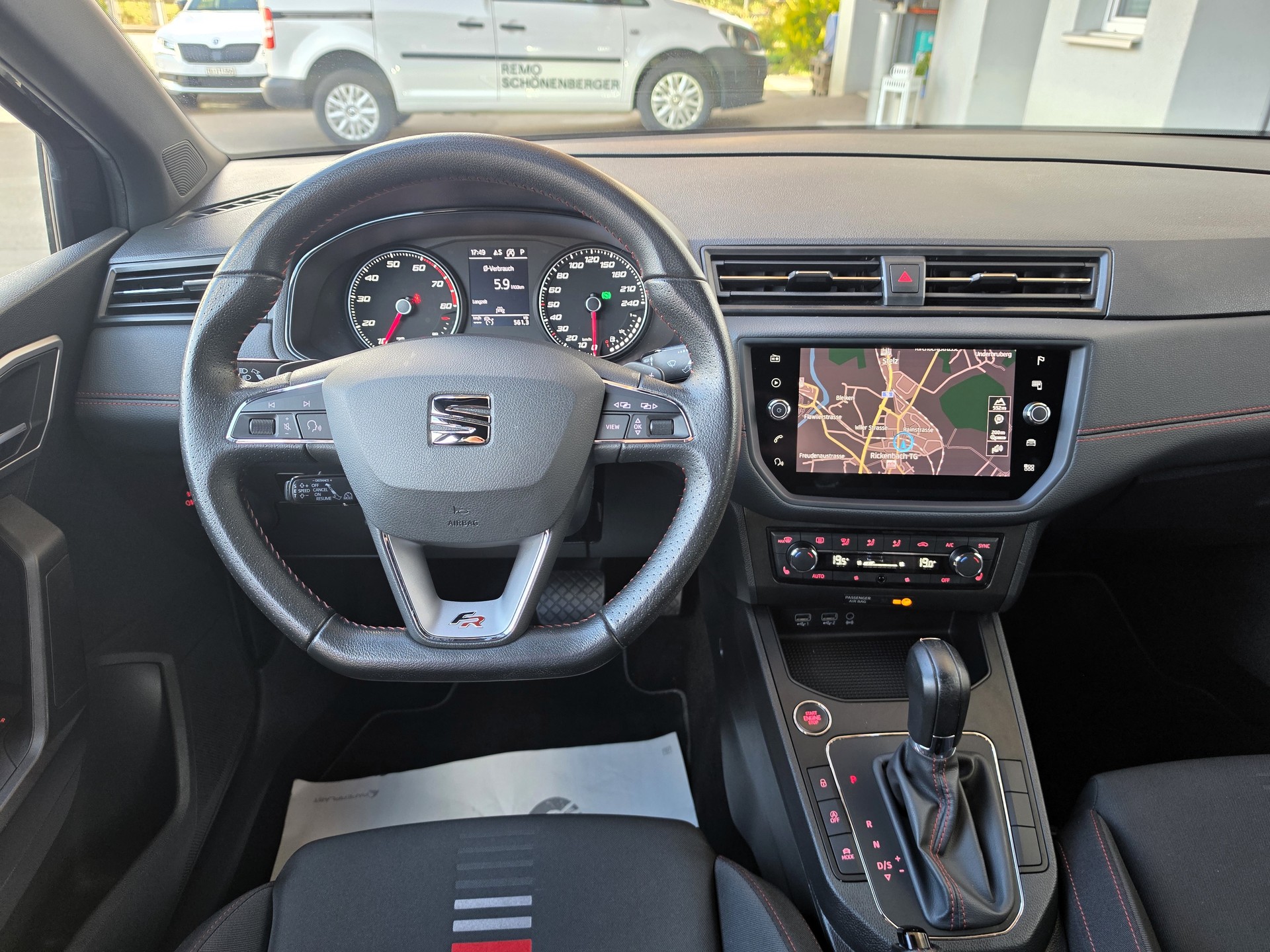SEAT Ibiza 1.0 EcoTSI DSG FR-image-6