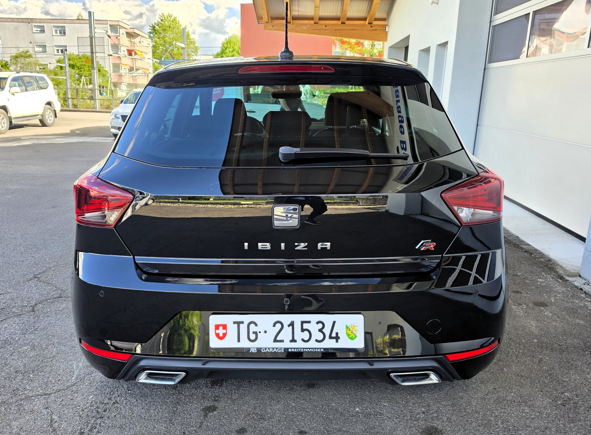 SEAT Ibiza 1.0 EcoTSI DSG FR-image-4
