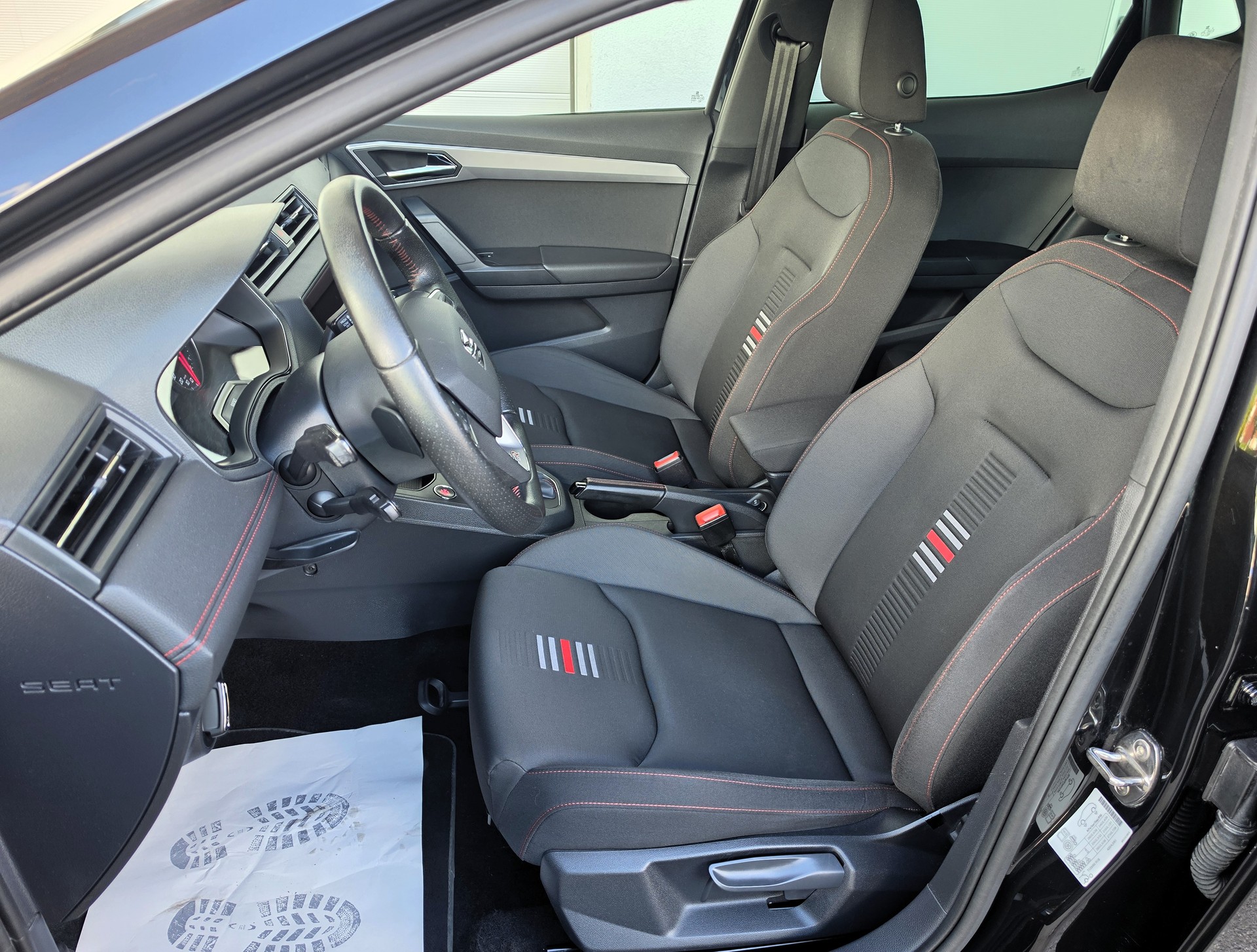 SEAT Ibiza 1.0 EcoTSI DSG FR-image-9