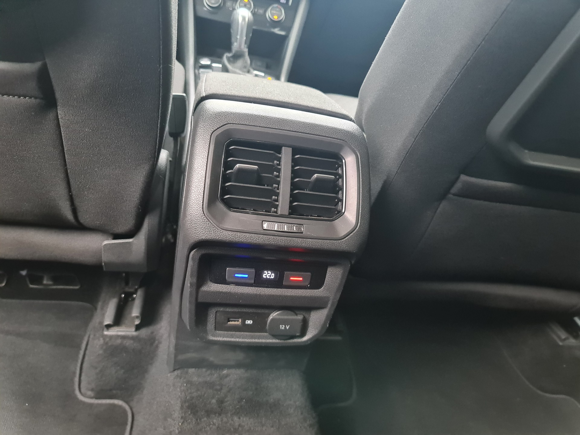 VW Tiguan 1.5TSI Evo Comfortline DSG-image-9