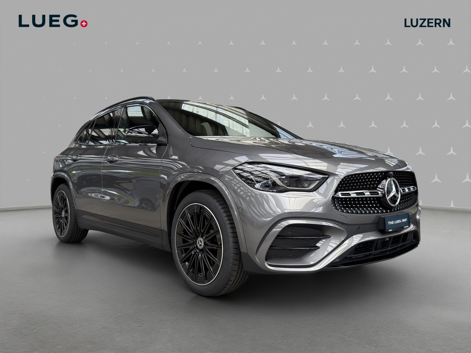 MERCEDES-BENZ GLA 200 Night Star 7G-DCT-image-4