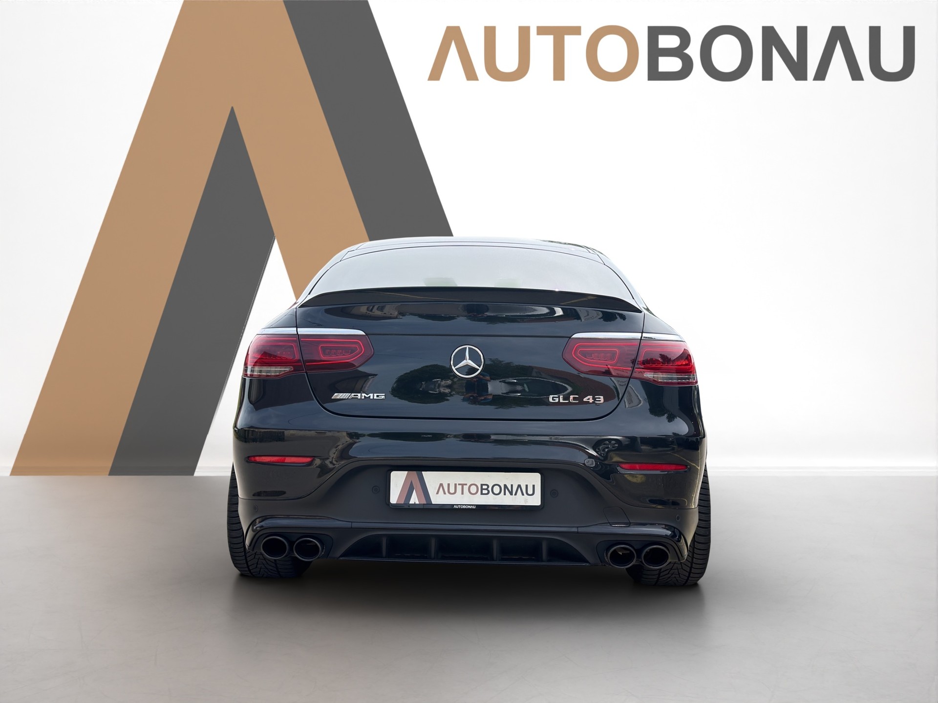 MERCEDES-BENZ GLC 43 AMG 4m Coupé-showroom-element-3