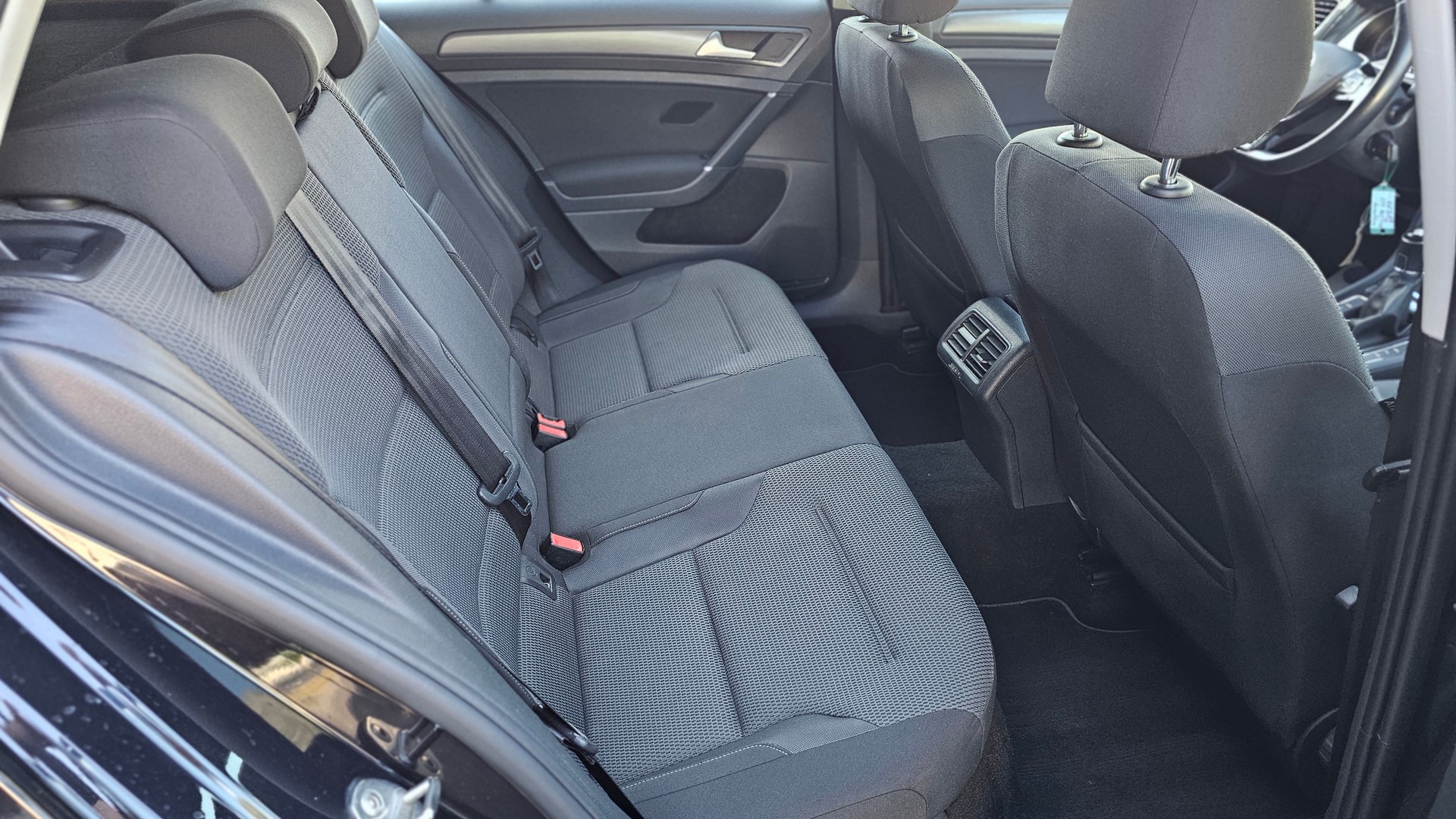 VW Golf 1.0 TSI Comfortline-image-12