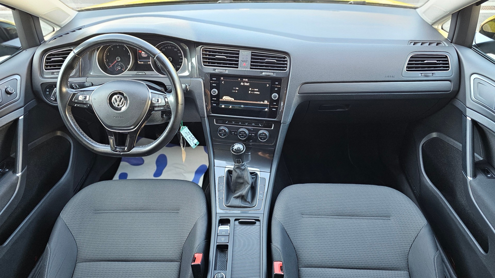 VW Golf 1.0 TSI Comfortline-image-8
