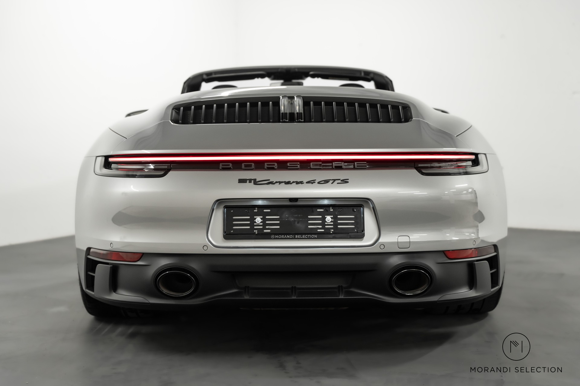 PORSCHE 911 Cabriolet 3.0 Carrera 4 GTS PDK-image-9