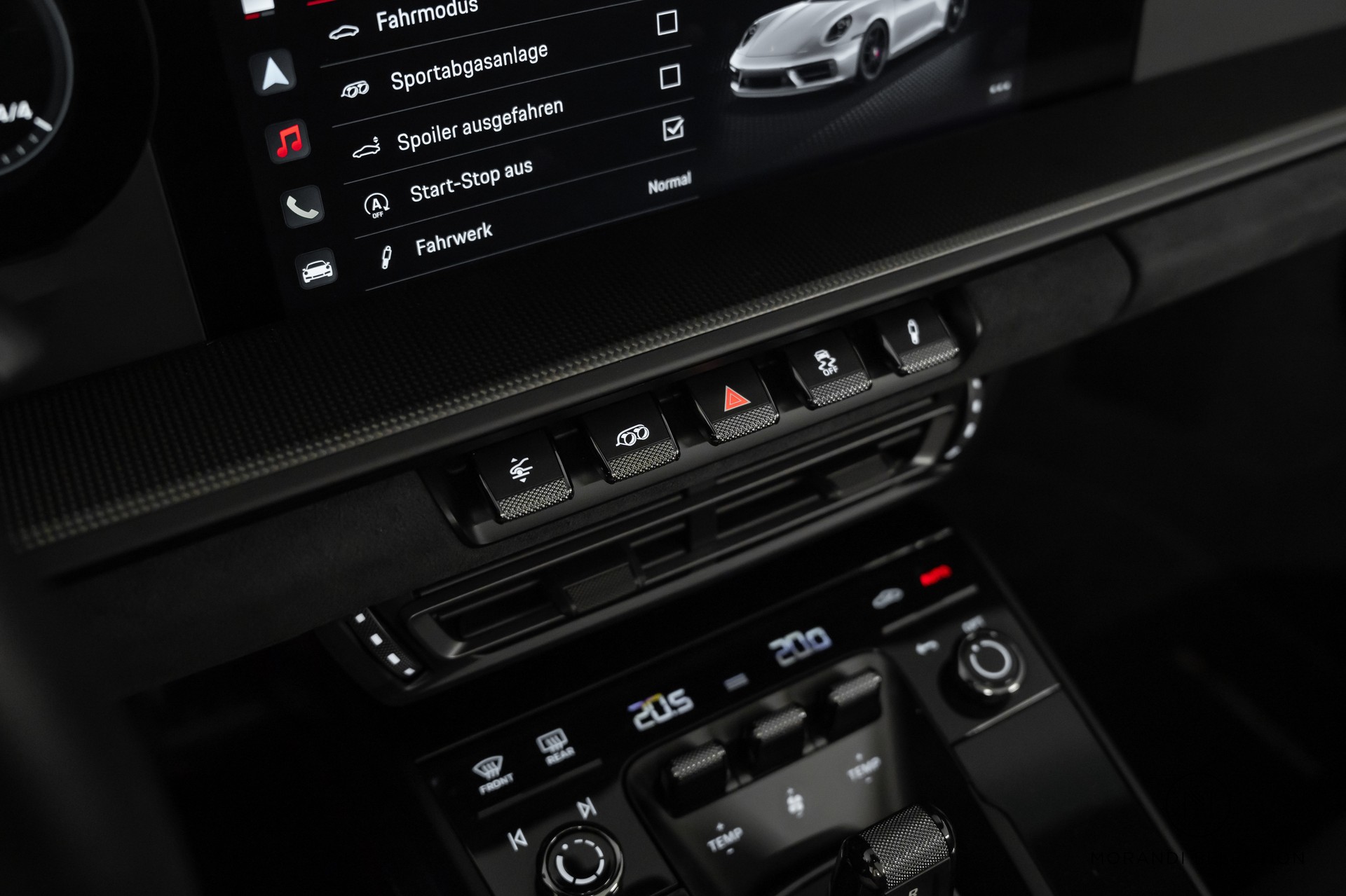 PORSCHE 911 Cabriolet 3.0 Carrera 4 GTS PDK-image-24
