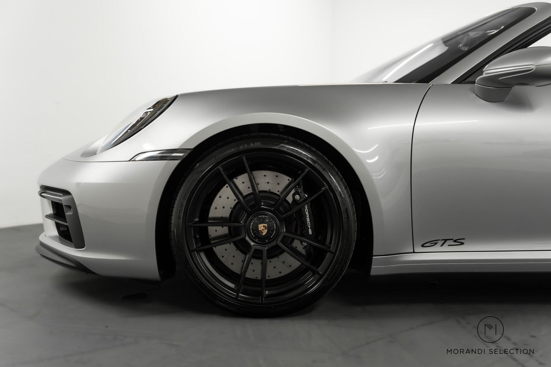 PORSCHE 911 Cabriolet 3.0 Carrera 4 GTS PDK-image-6