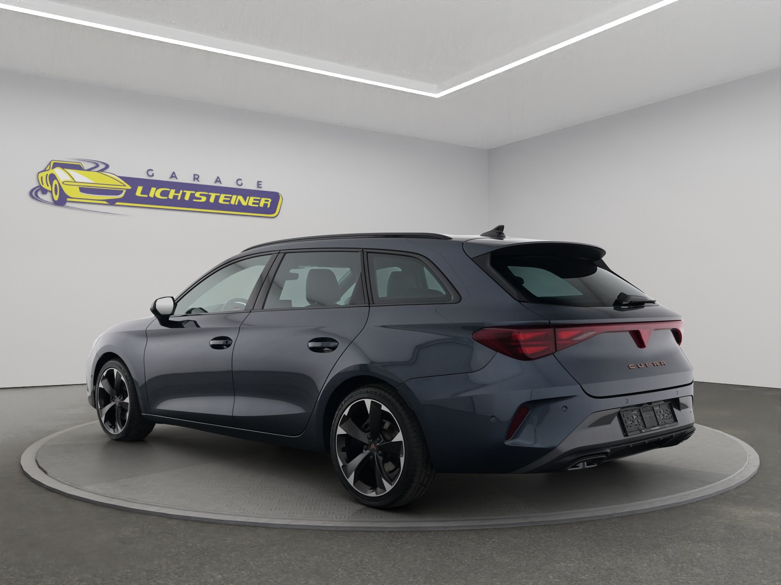 CUPRA LEON ST 1.5 eTSI DSG-showroom-element-3