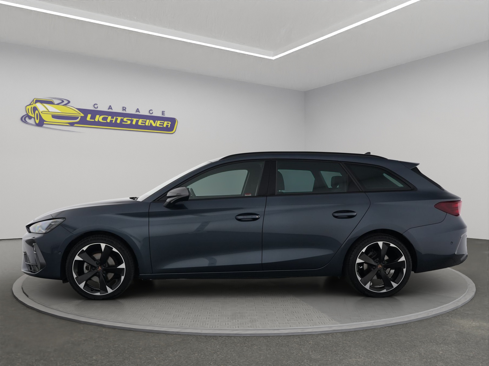CUPRA LEON ST 1.5 eTSI DSG-showroom-element-2