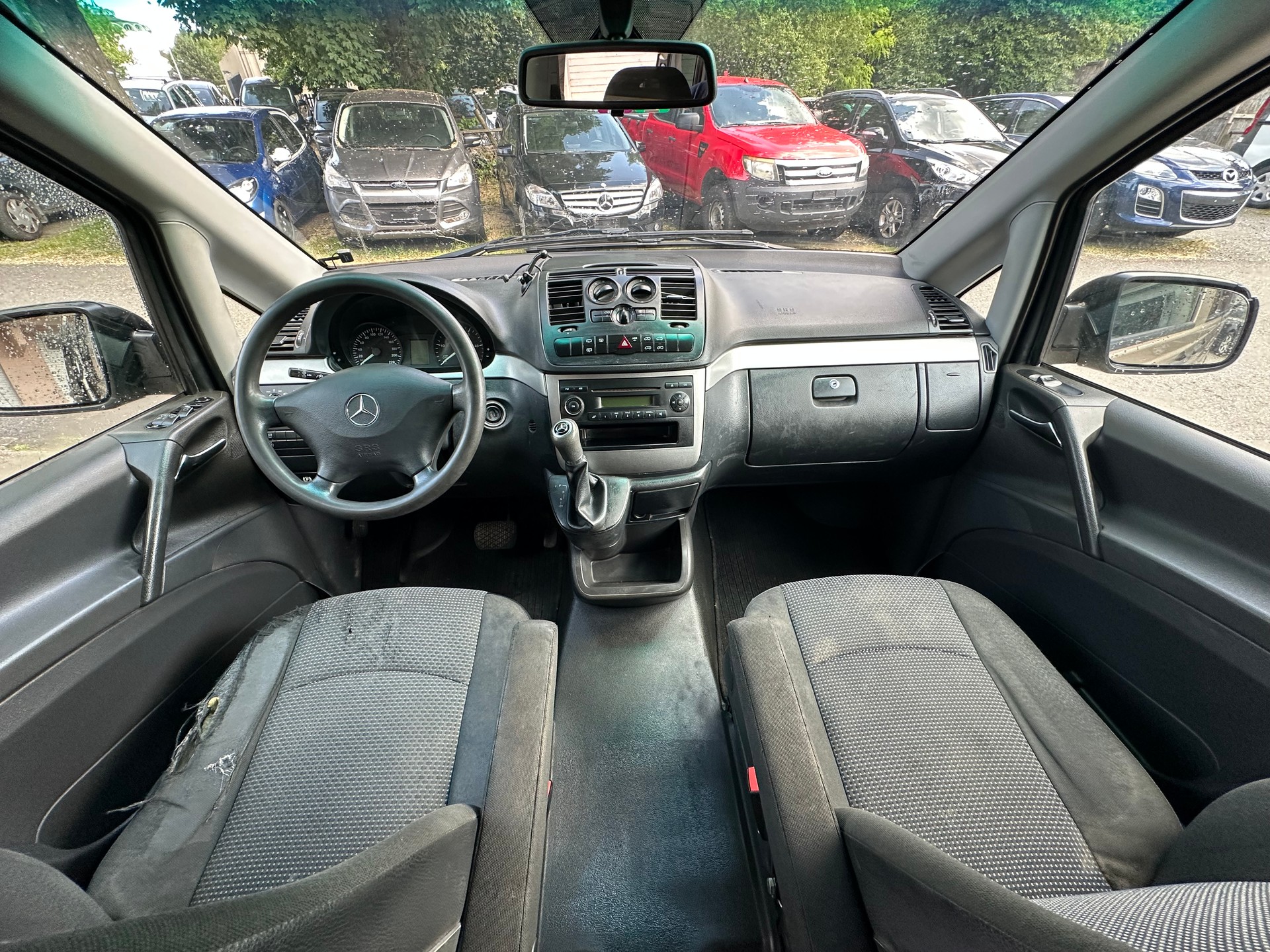 MERCEDES-BENZ Vito 116 CDI Blue Efficiency EL 4Matic A-image-11