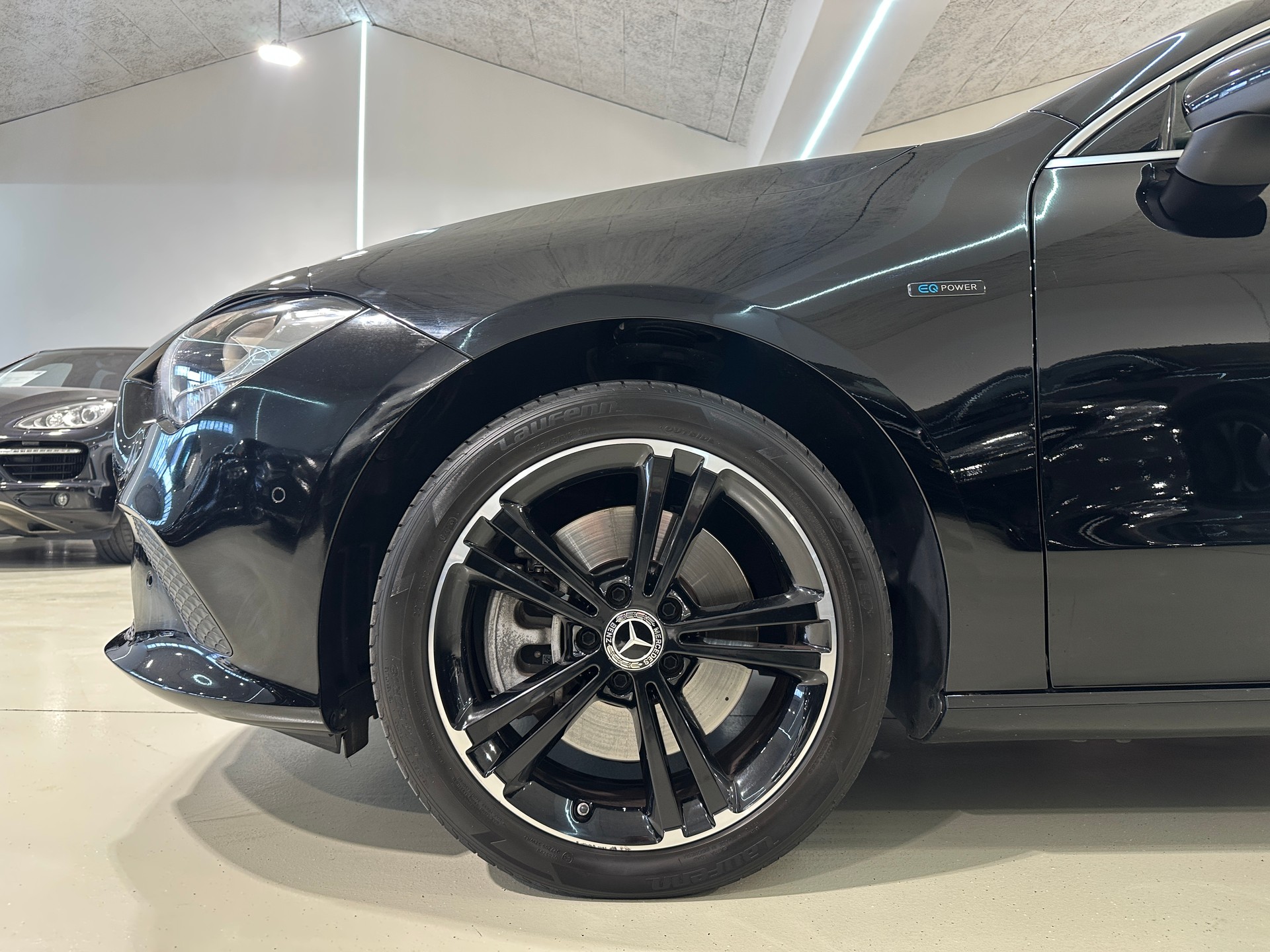 MERCEDES-BENZ CLA 250 e Style 8G-DCT-image-4