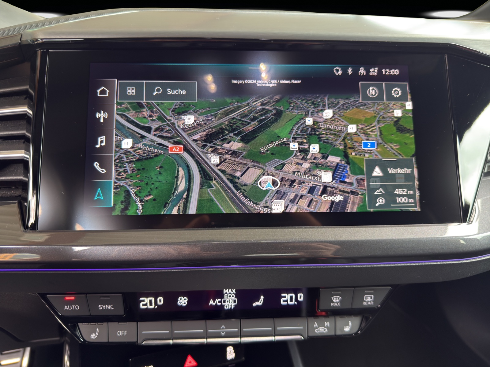 AUDI Q4 e-tron 50 quattro-image-11