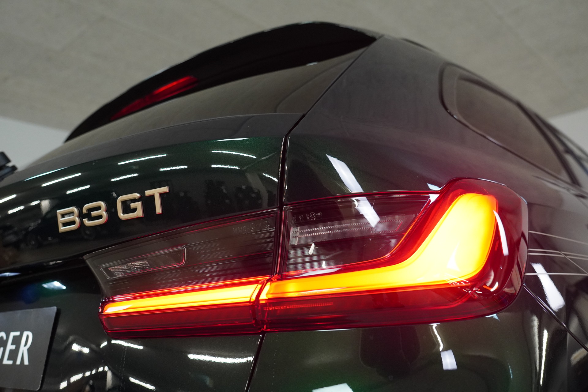 BMW-ALPINA B3 BiTurbo Touring 3.0 xDrive GT Switch-Tronic-image-15