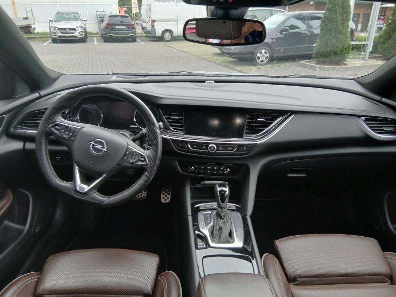 OPEL Insignia 2.0 T Grand Sport Excellence 4WD Automat.-image-6