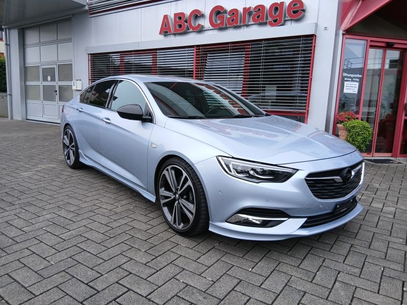 OPEL Insignia 2.0 T Grand Sport Excellence 4WD Automat.