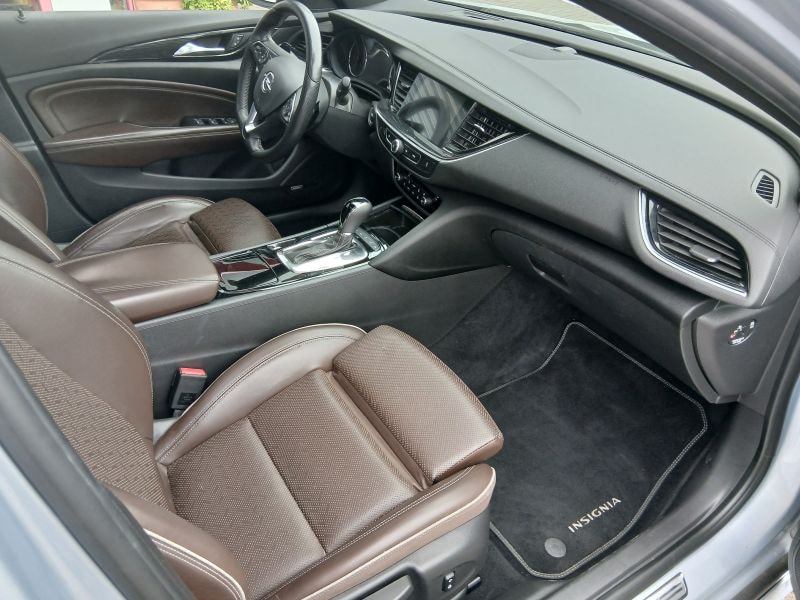OPEL Insignia 2.0 T Grand Sport Excellence 4WD Automat.-image-7