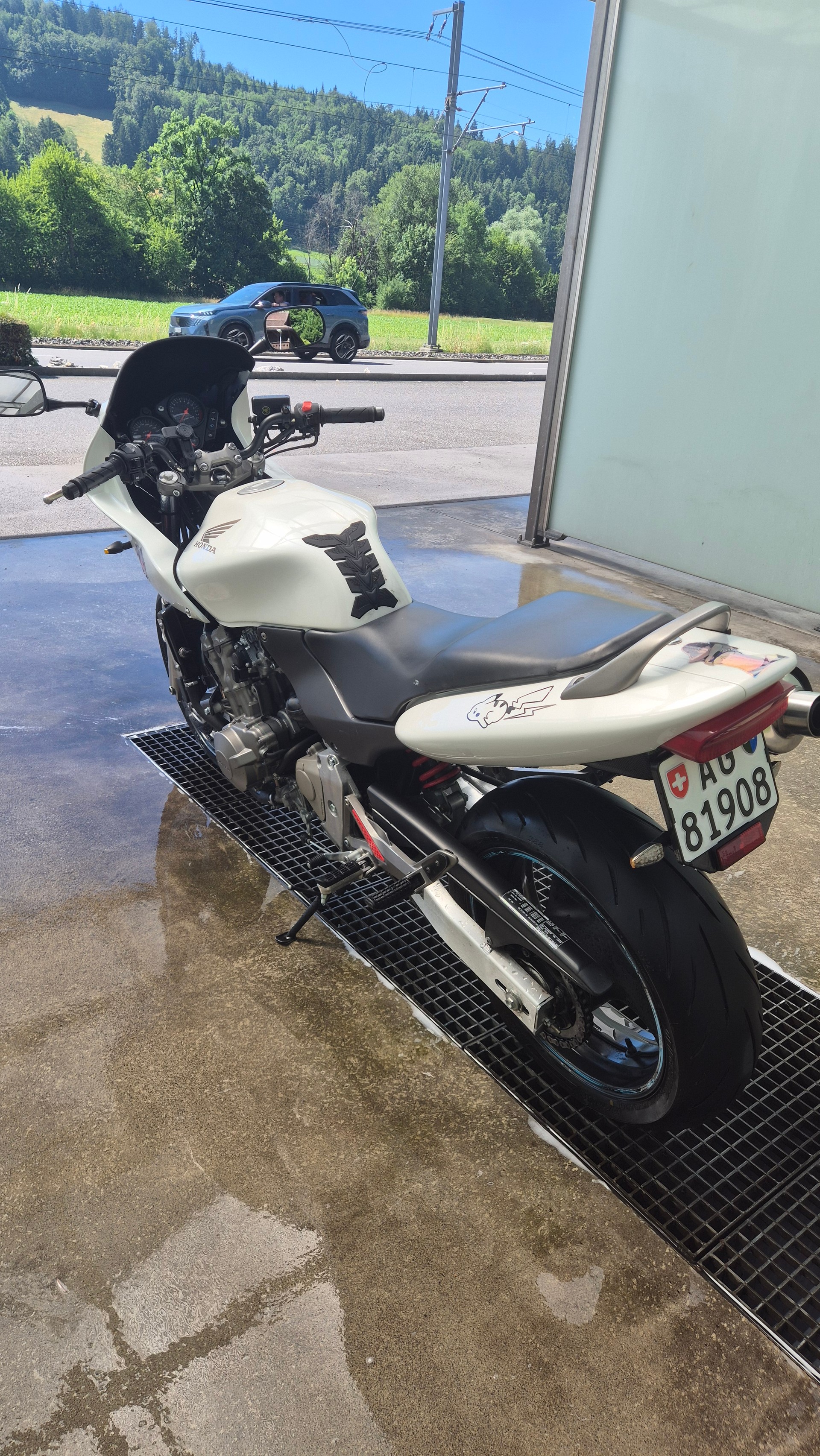 HONDA CB 600 F Hornet-S-image-6