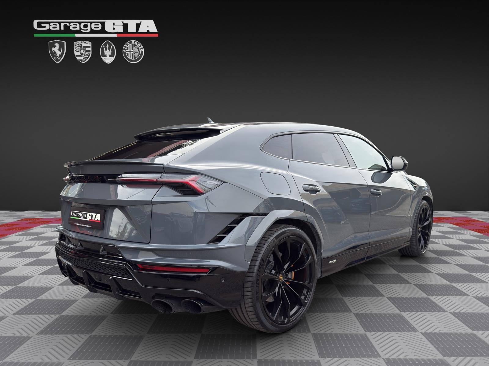 LAMBORGHINI Urus S-image-4