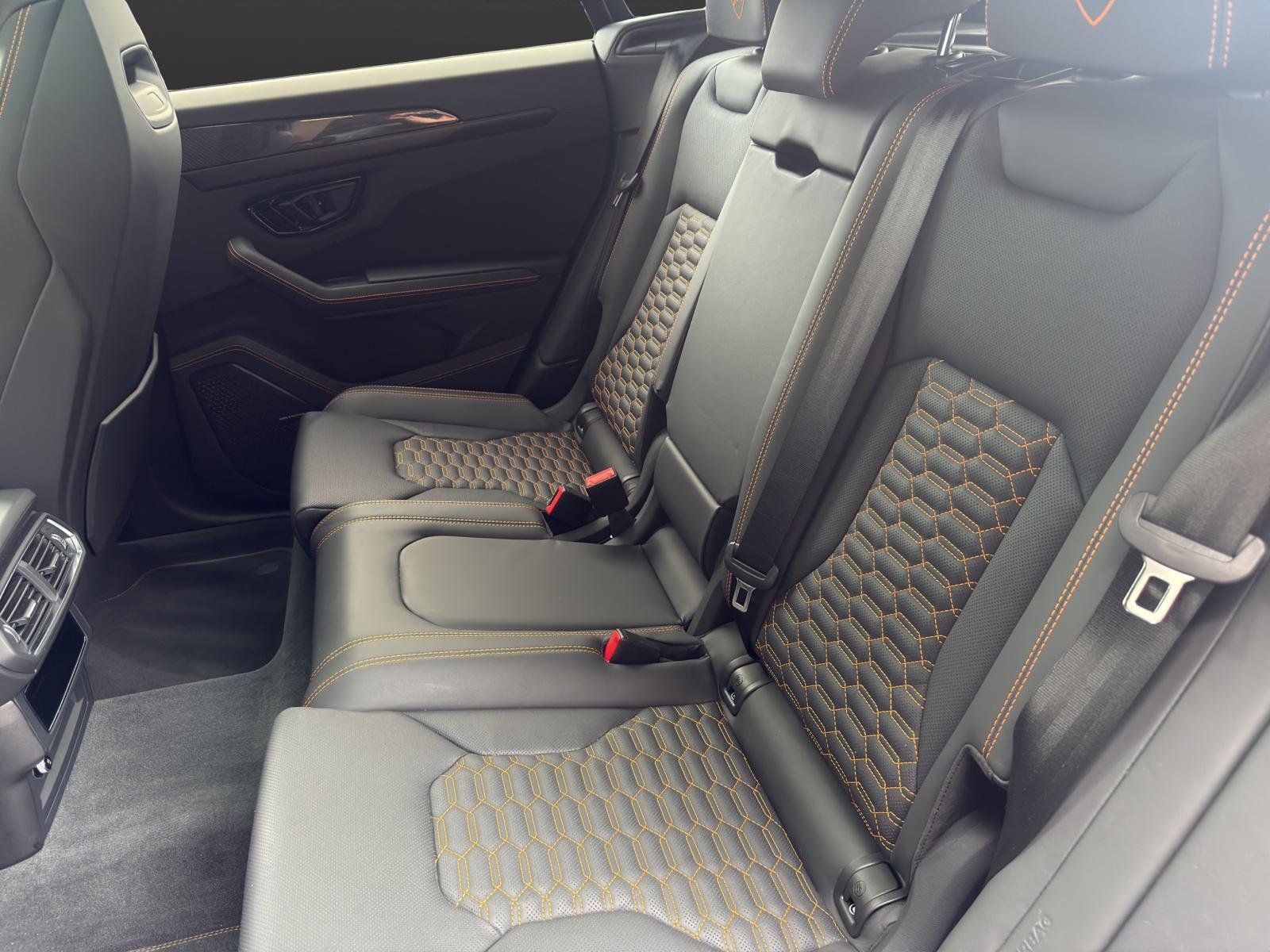 LAMBORGHINI Urus S-image-16