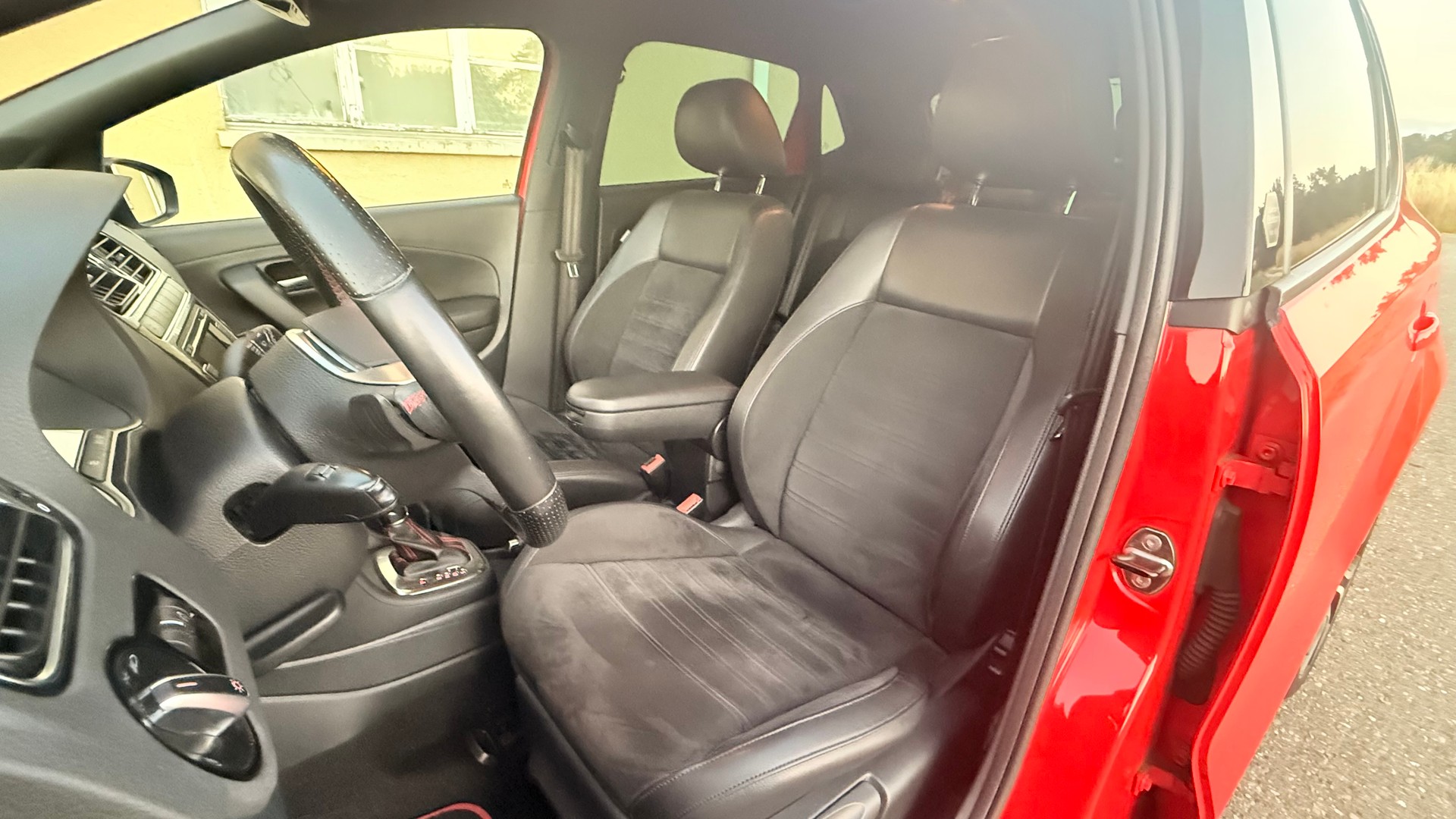 VW Polo 1.4 TSI GTI DSG-image-13