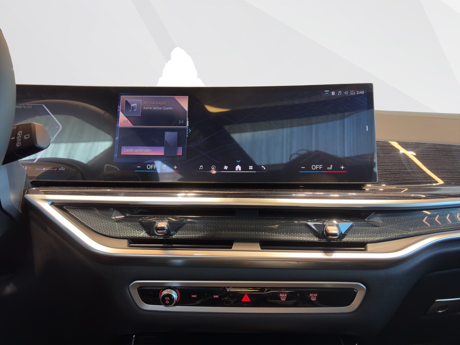 BMW X7 40d xDrive-image-13