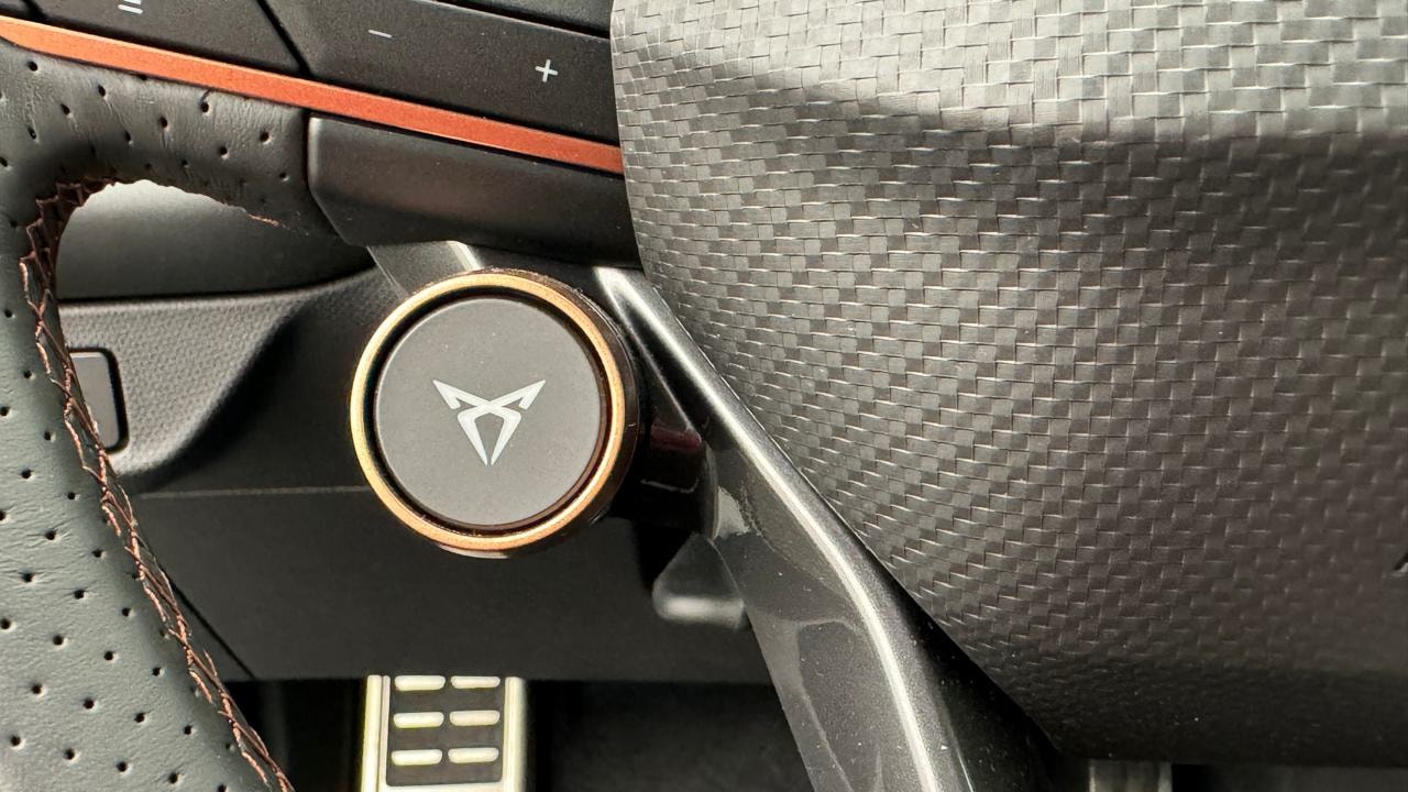 CUPRA Terramar 1.5 eHybrid DSG VZ-image-9