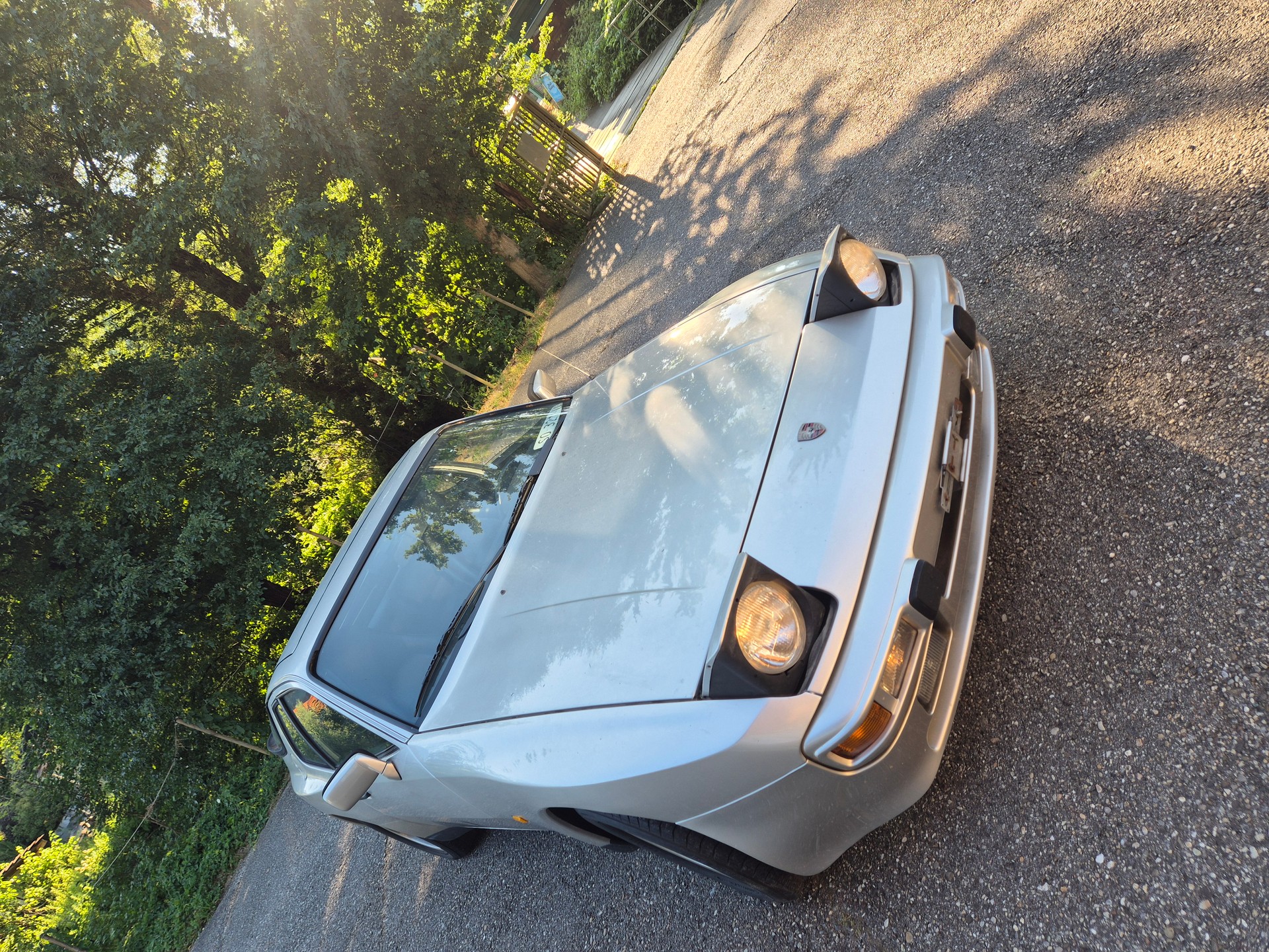PORSCHE 944