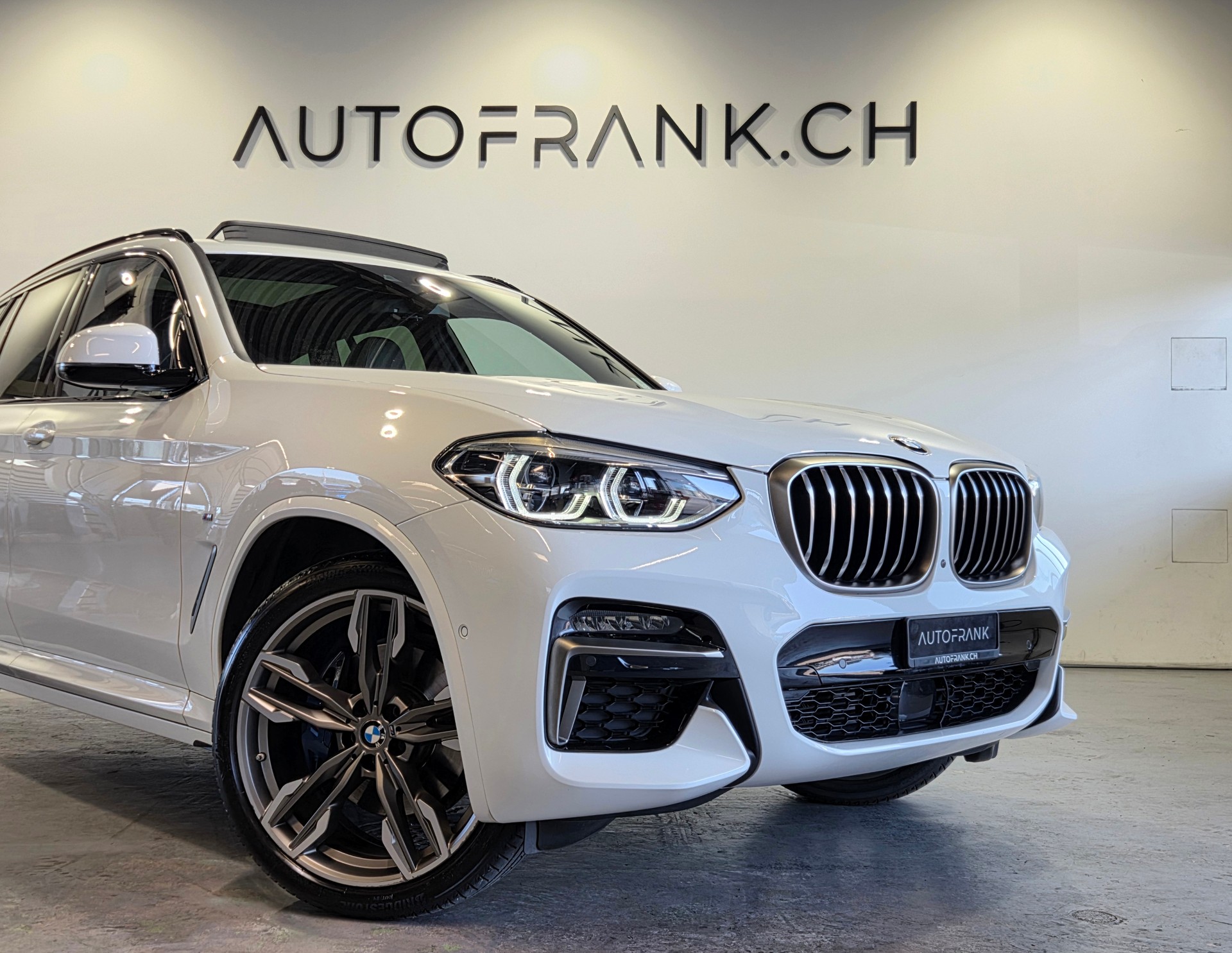 BMW X3 M40d-image-9