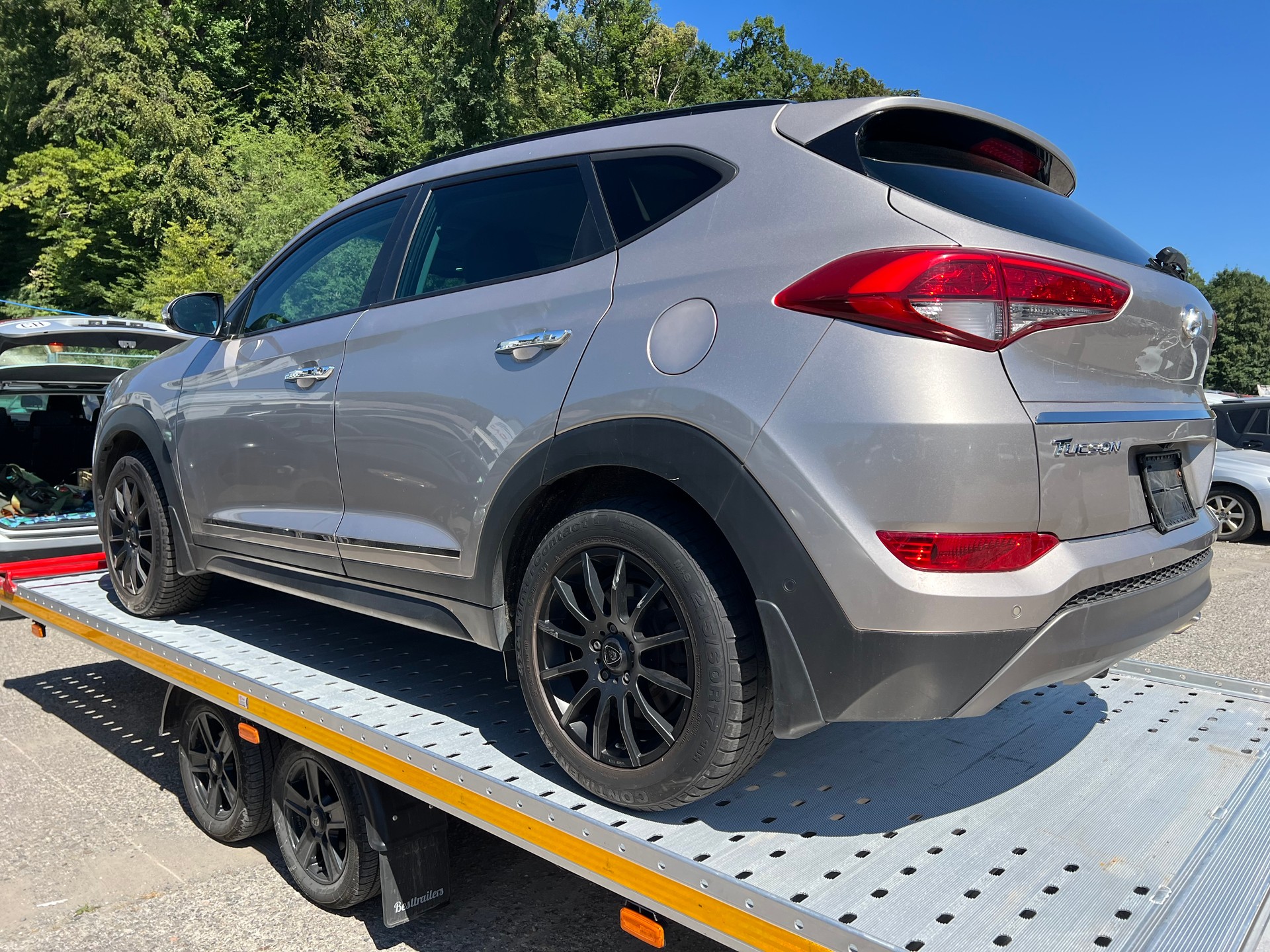 HYUNDAI Tucson 1.6 TGDI Launch Edition 4WD Automatic-image-3