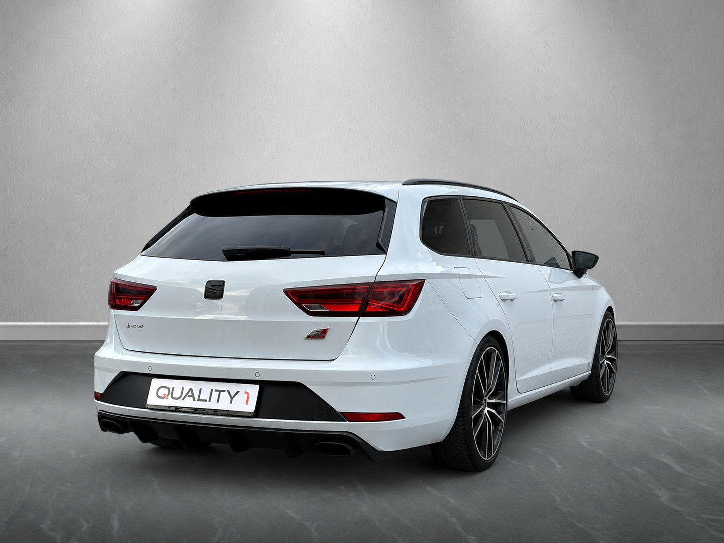 SEAT Leon ST 2.0 TSI Cupra 300 4 Drive DSG-showroom-element-3