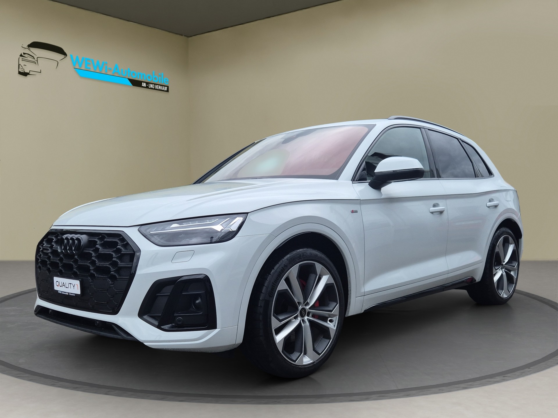 AUDI Q5 55 TFSI e PHEV S line quattro S-tronic-image-6