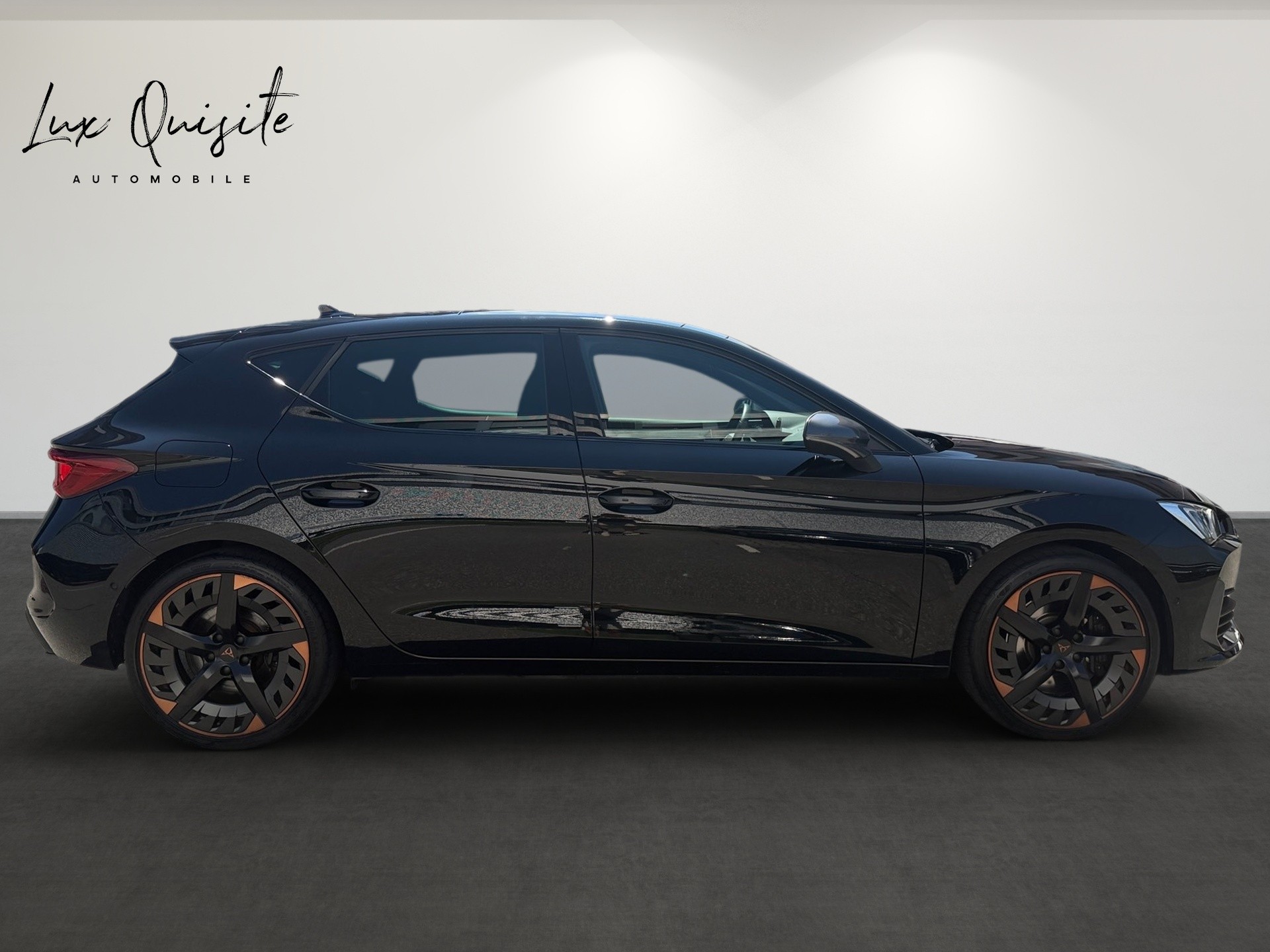 CUPRA LEON 1.4 e-HYBRID pHEV DSG-showroom-element-3