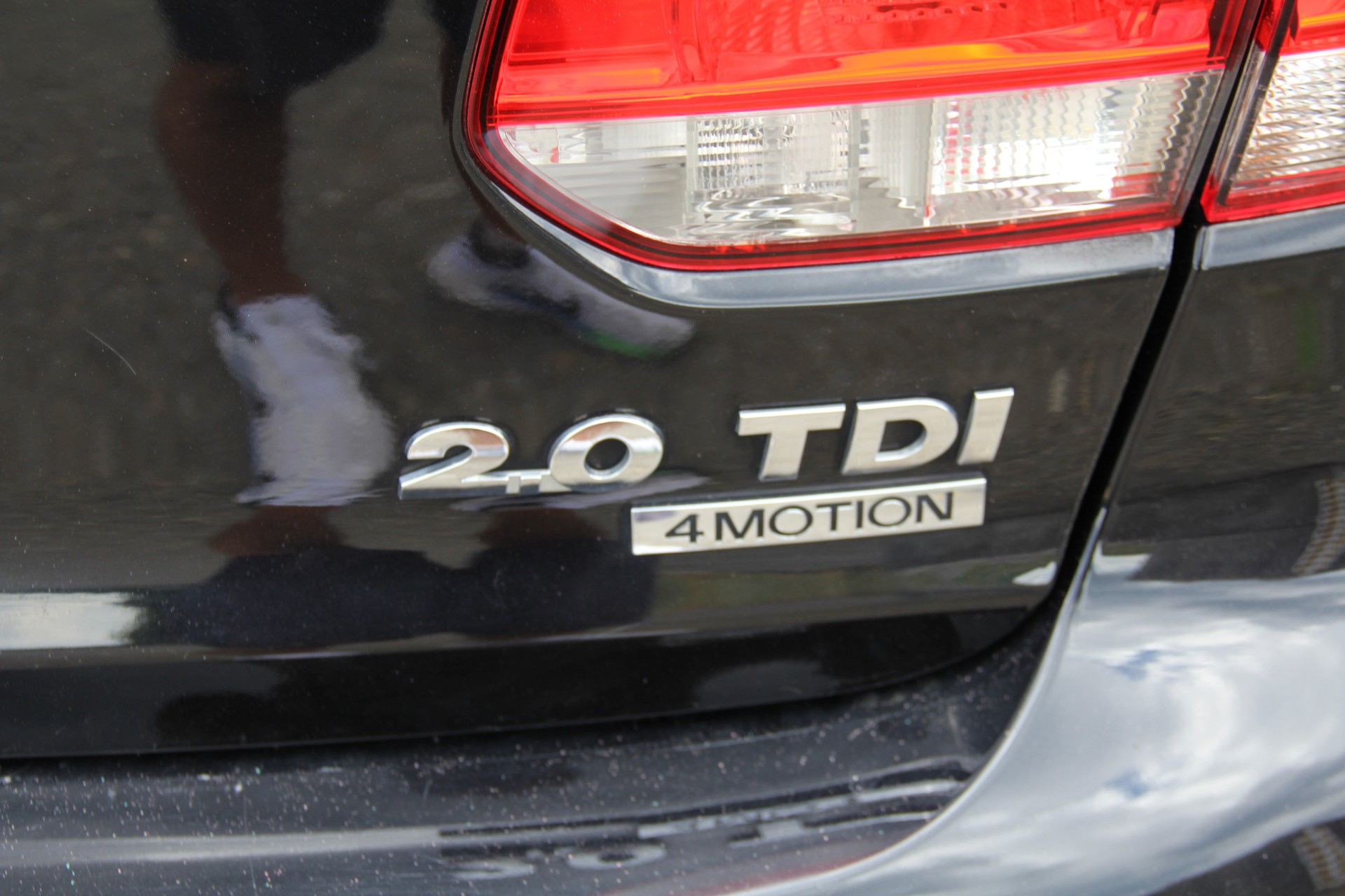 VW Golf 2.0 TDI Team 4Motion-image-6