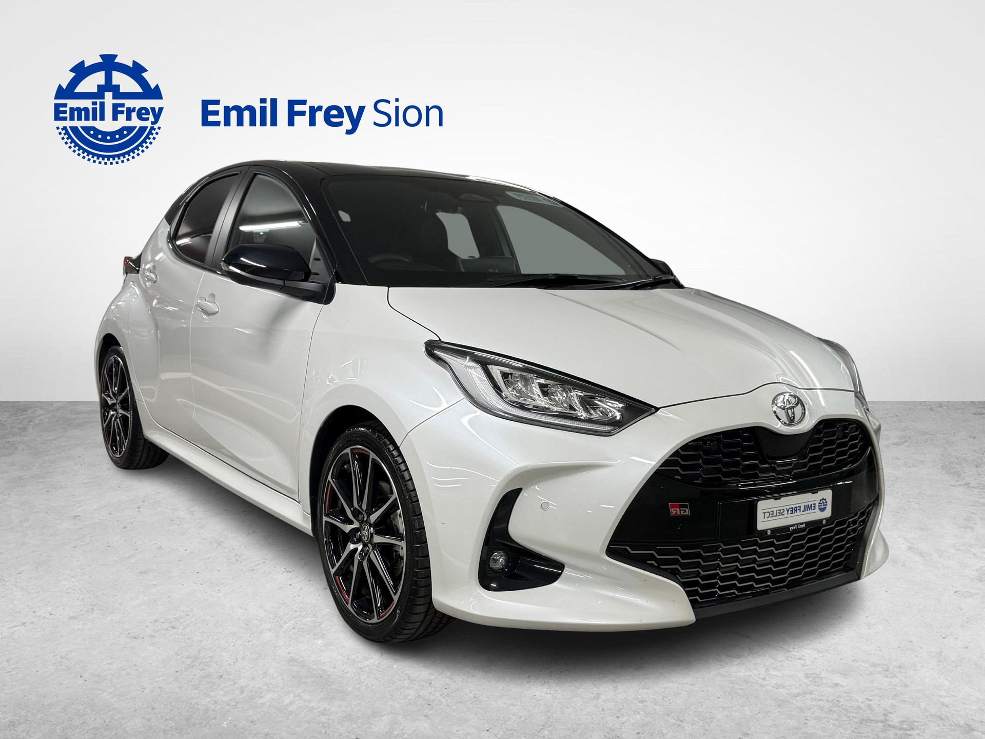TOYOTA Yaris 1.5 VVT-i HSD GR Sport-showroom-element-1