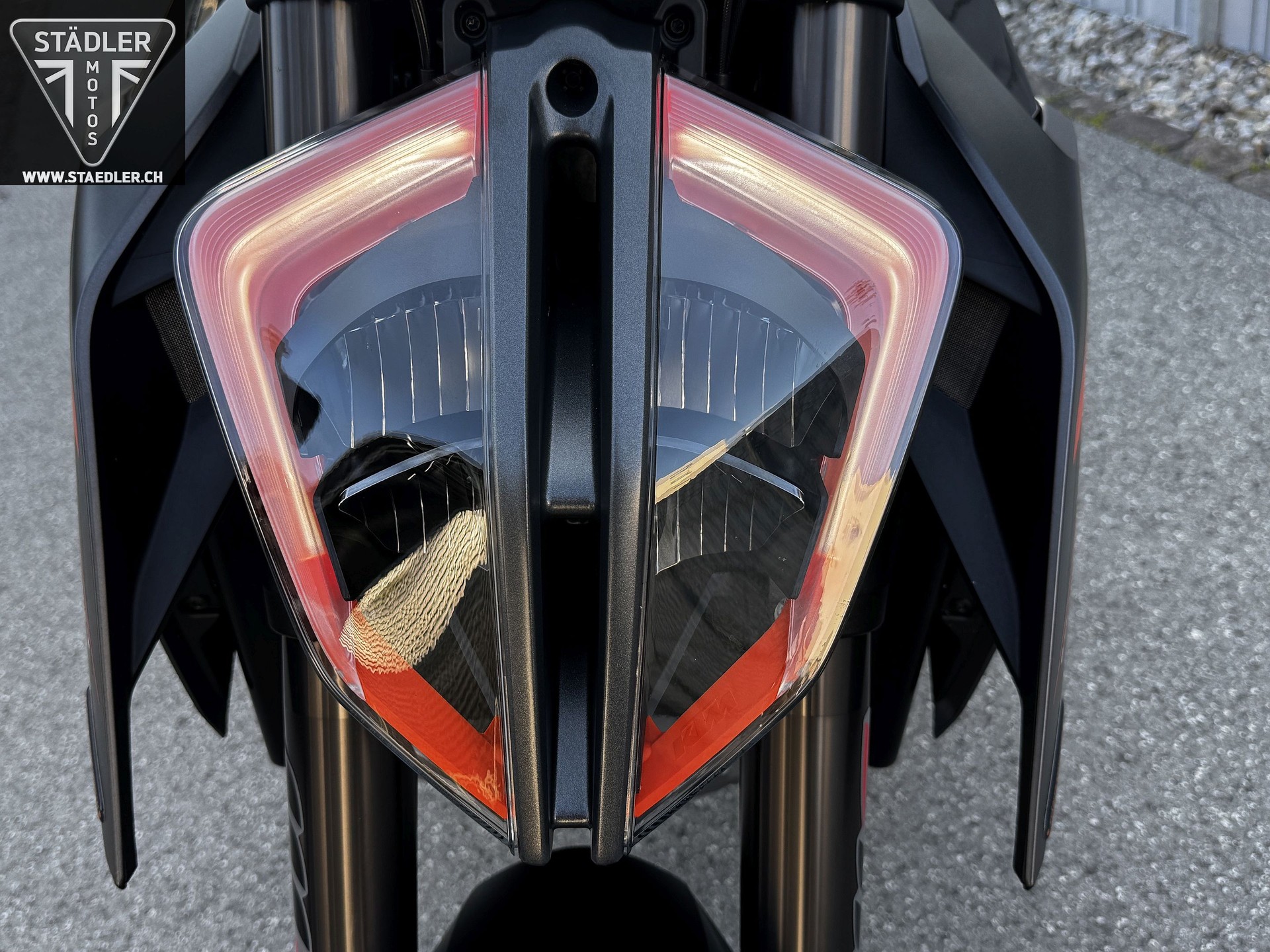 KTM 1290 Super Duke R-image-3
