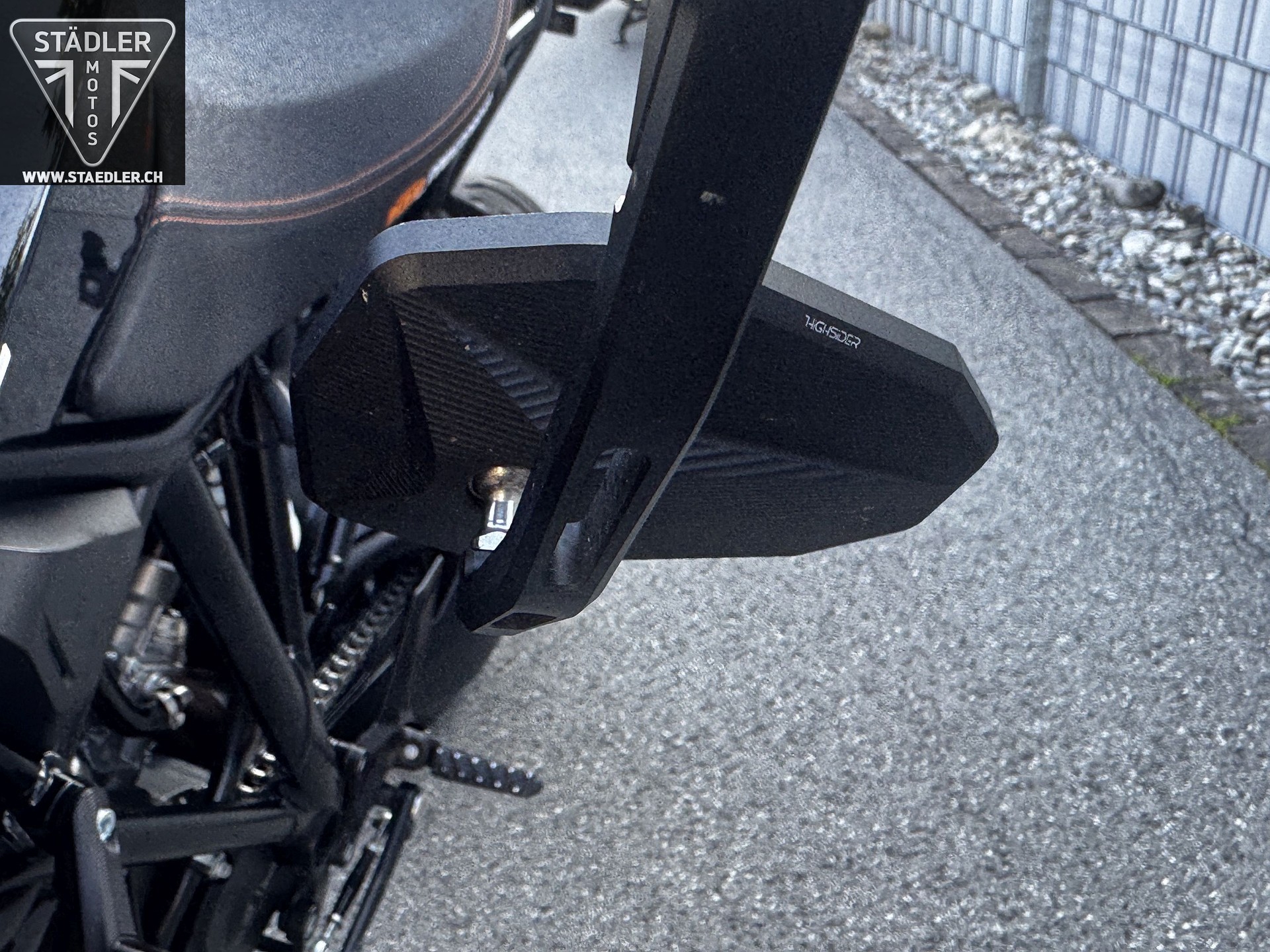 KTM 1290 Super Duke R-image-6