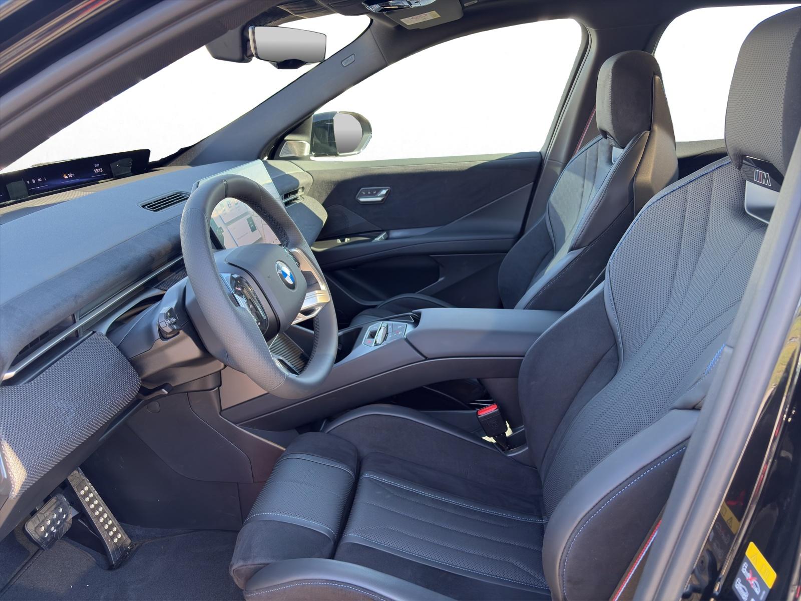 BMW iX3 50 xDrive-image-9