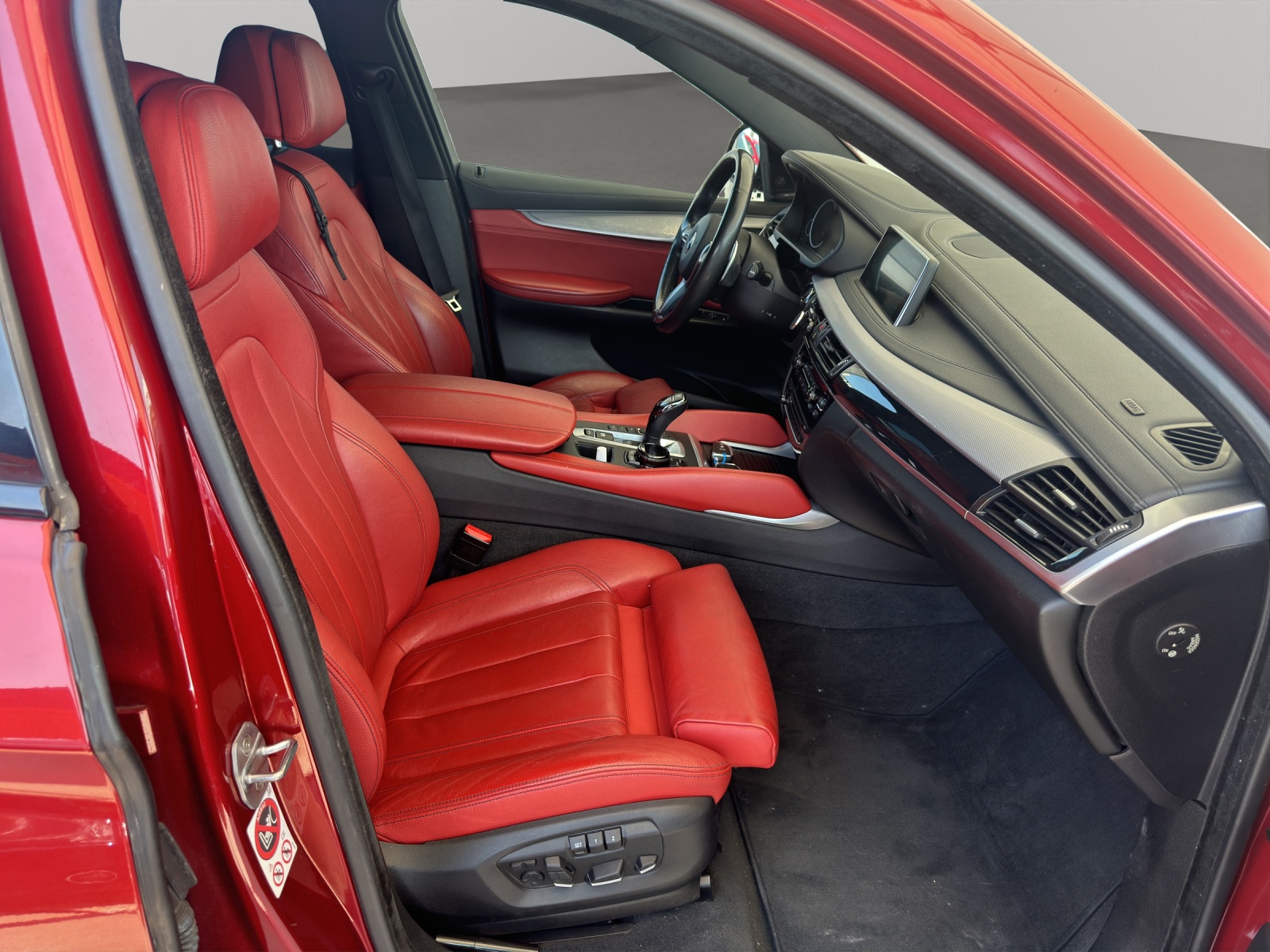 BMW X6 xDrive 30d Steptronic-image-13