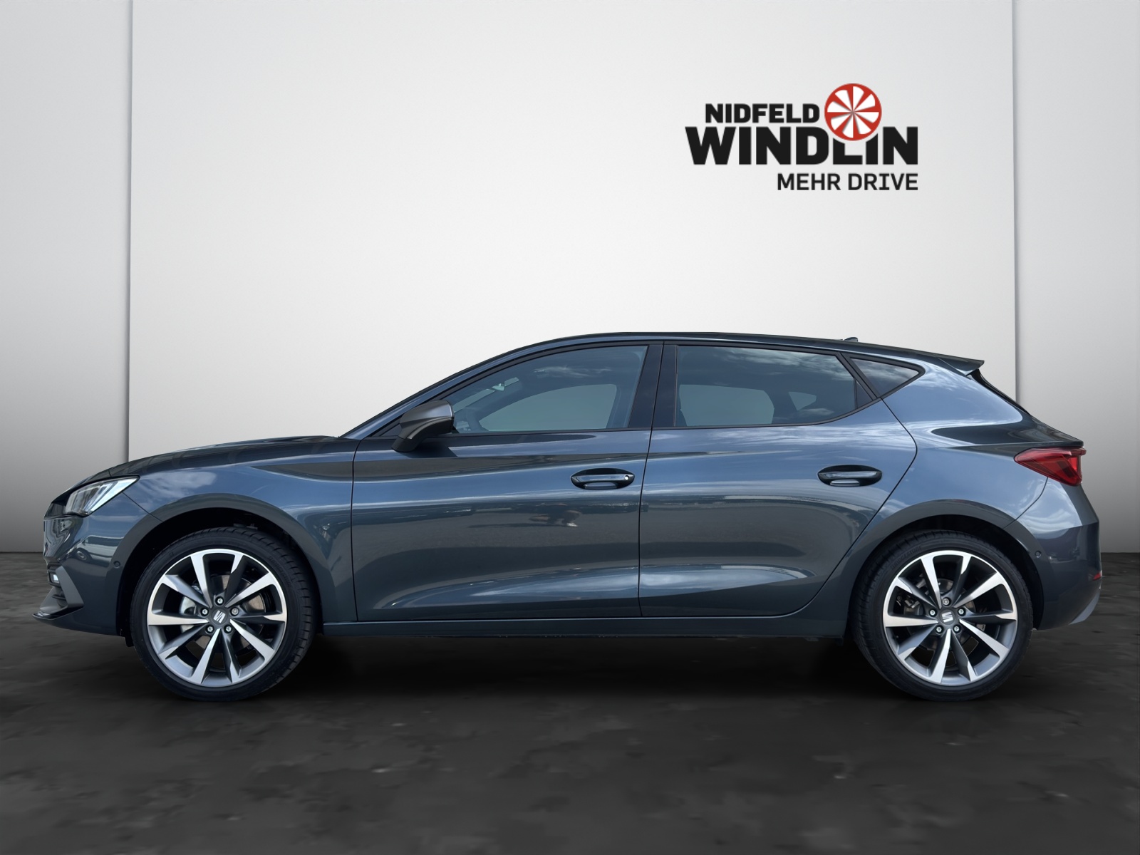 SEAT Leon 1.5 eTSI 150 Move FR DSG-showroom-element-2