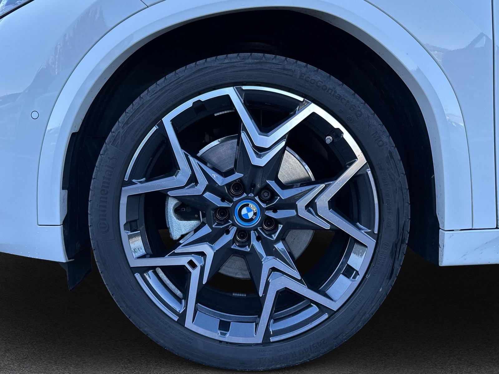 BMW iX2 30 M Sport xDrive U10 (CH) AHK **Action de leasing à 1.9%** 📍-image-8