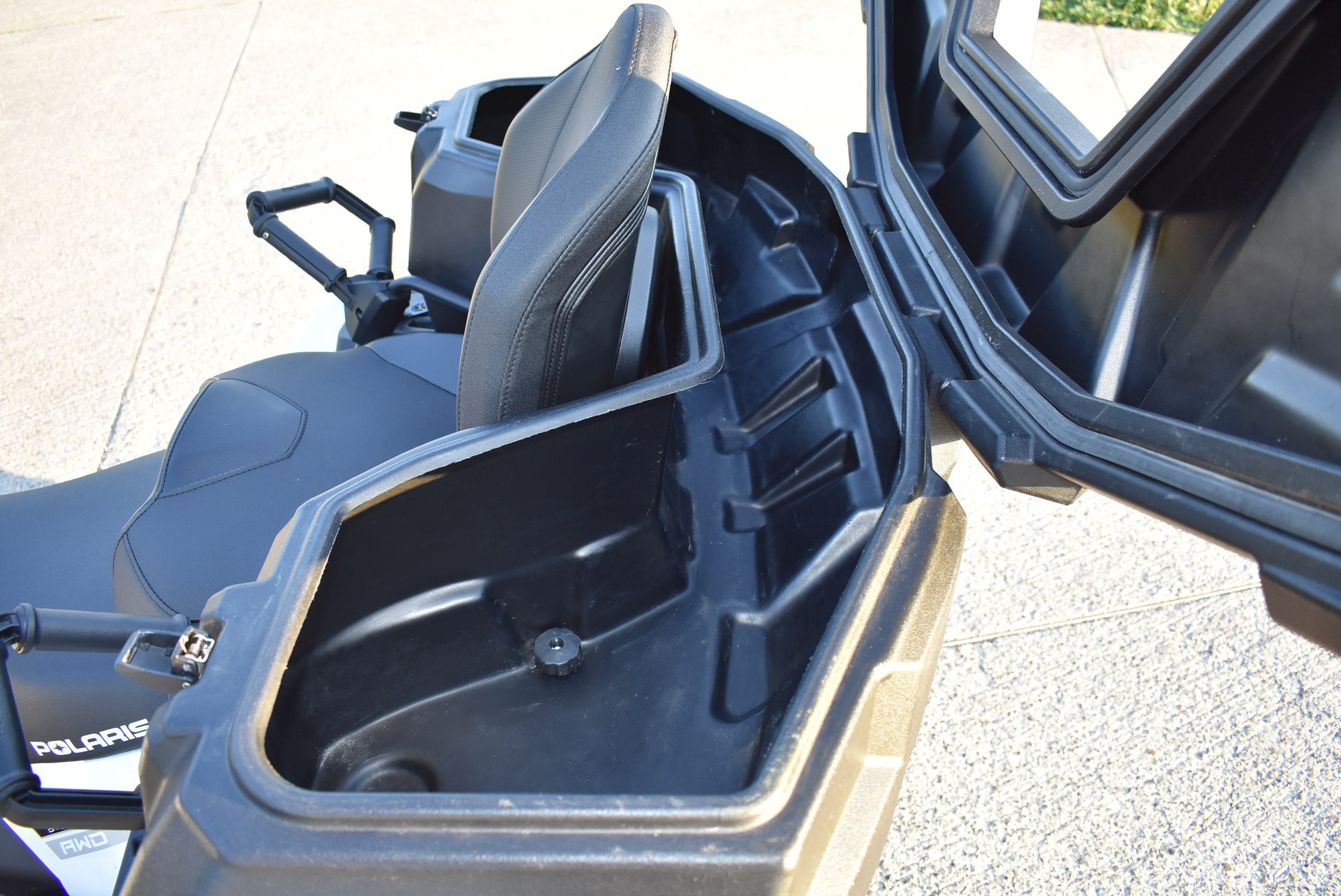 POLARIS Sportsman XP 1000 Touring 4x4-image-14