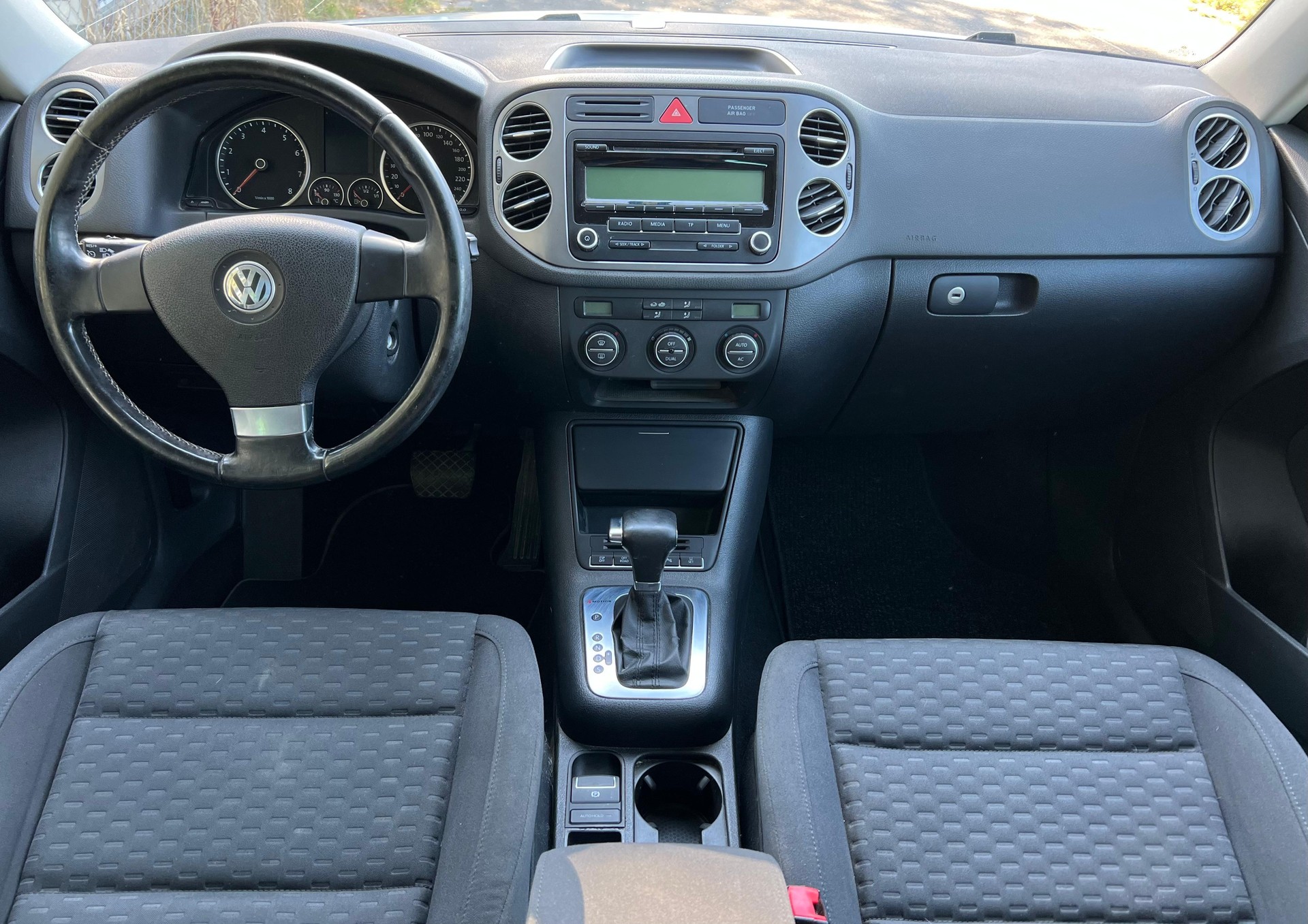 VW Tiguan 2.0 TSI Track&Field Tiptronic-image-9