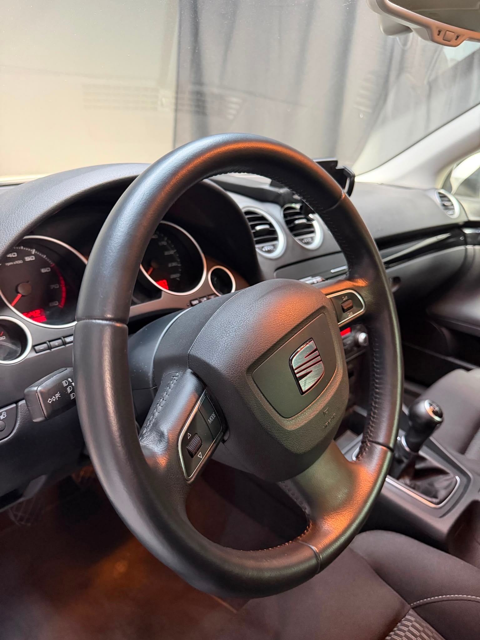 SEAT Exeo ST 1.8 TSI Sport-image-11
