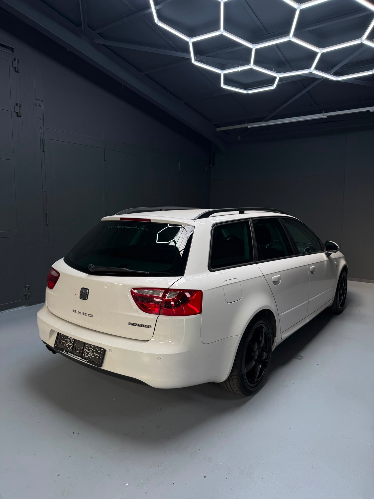 SEAT Exeo ST 1.8 TSI Sport-image-3
