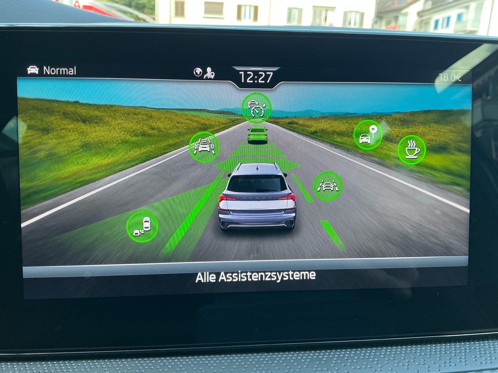 SKODA Kamiq Monte Carlo 150PS *** PANORAMADACH & 5 JAHRE SKODA WERKSGARANTIE ***-image-18