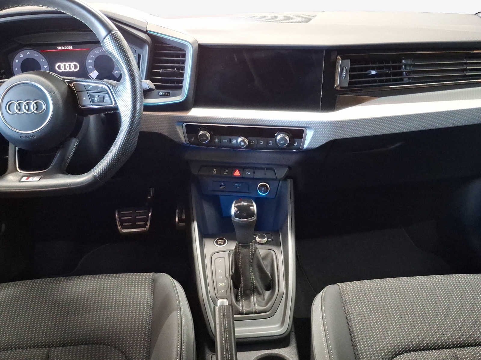 AUDI A1 Sportback 30 TFSI S-tronic-image-10