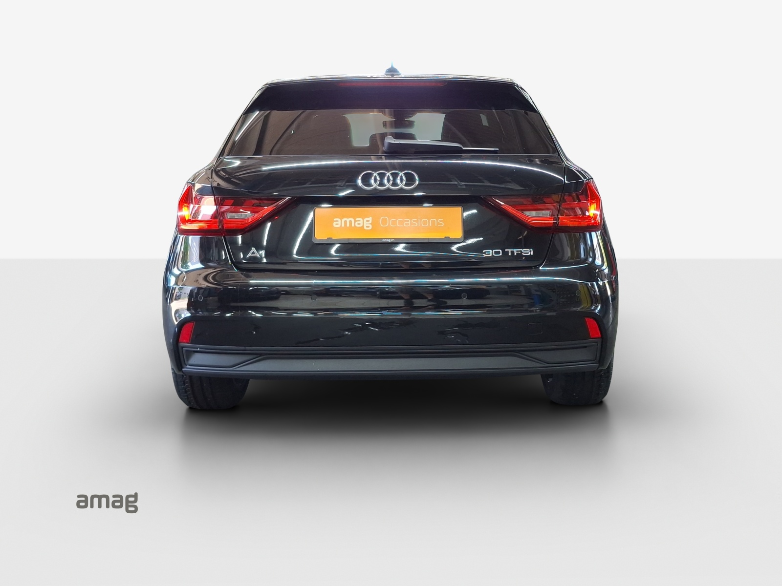 AUDI A1 Sportback 30 TFSI S-tronic-showroom-element-3
